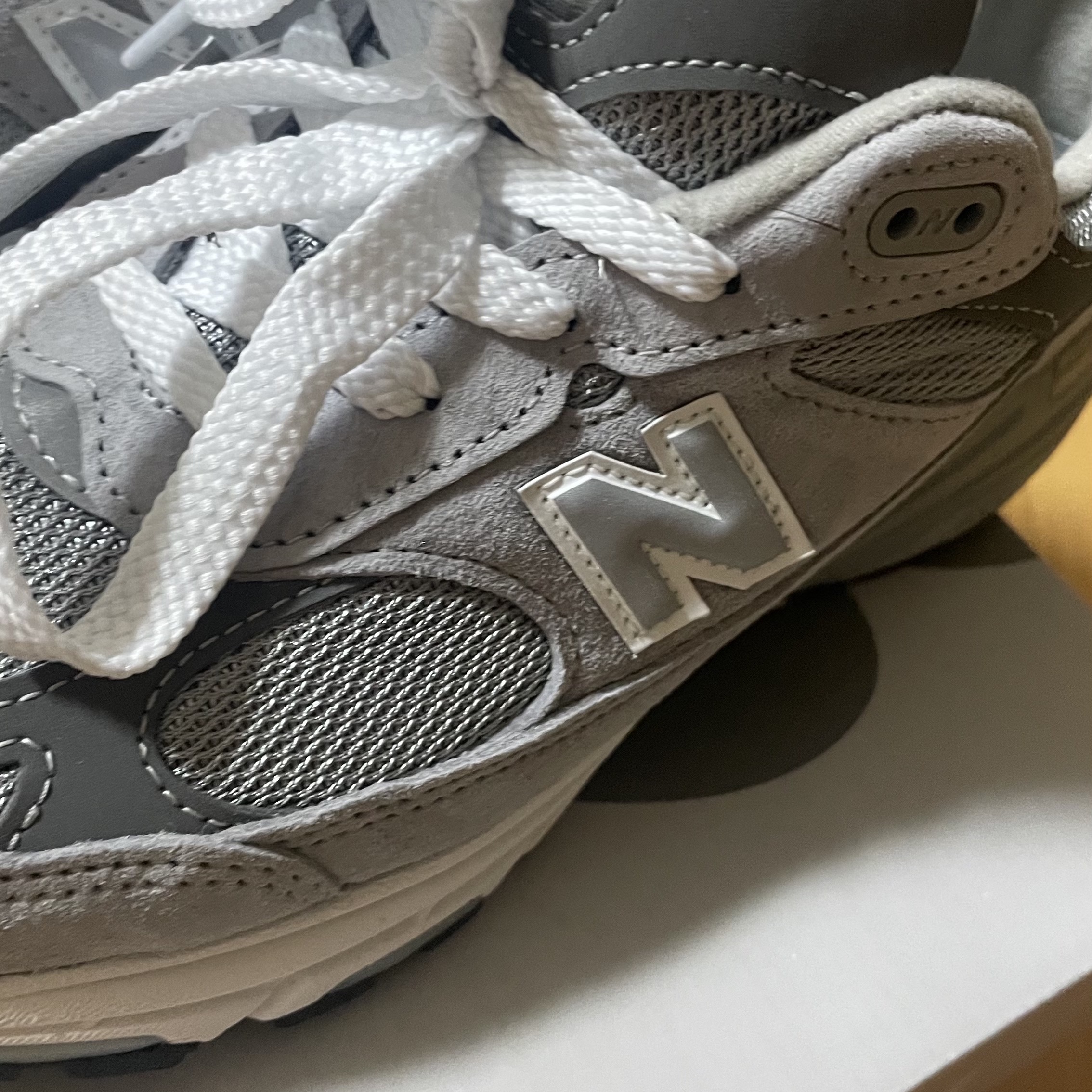 (W) New Balance 993 Made in USA Grey - B Standard 착용 스타일 - 4