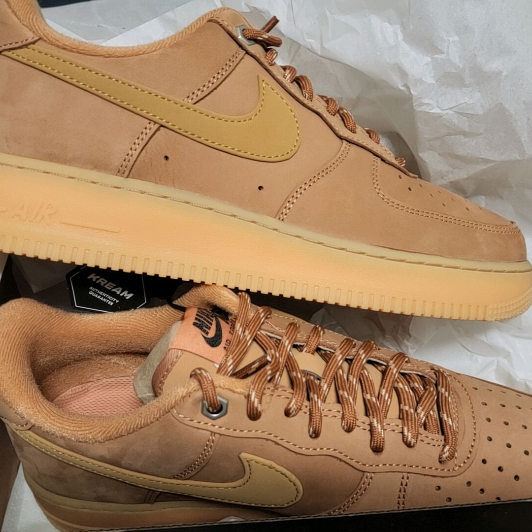 Nike Air Force 1 '07 WB Flax 착용 스타일