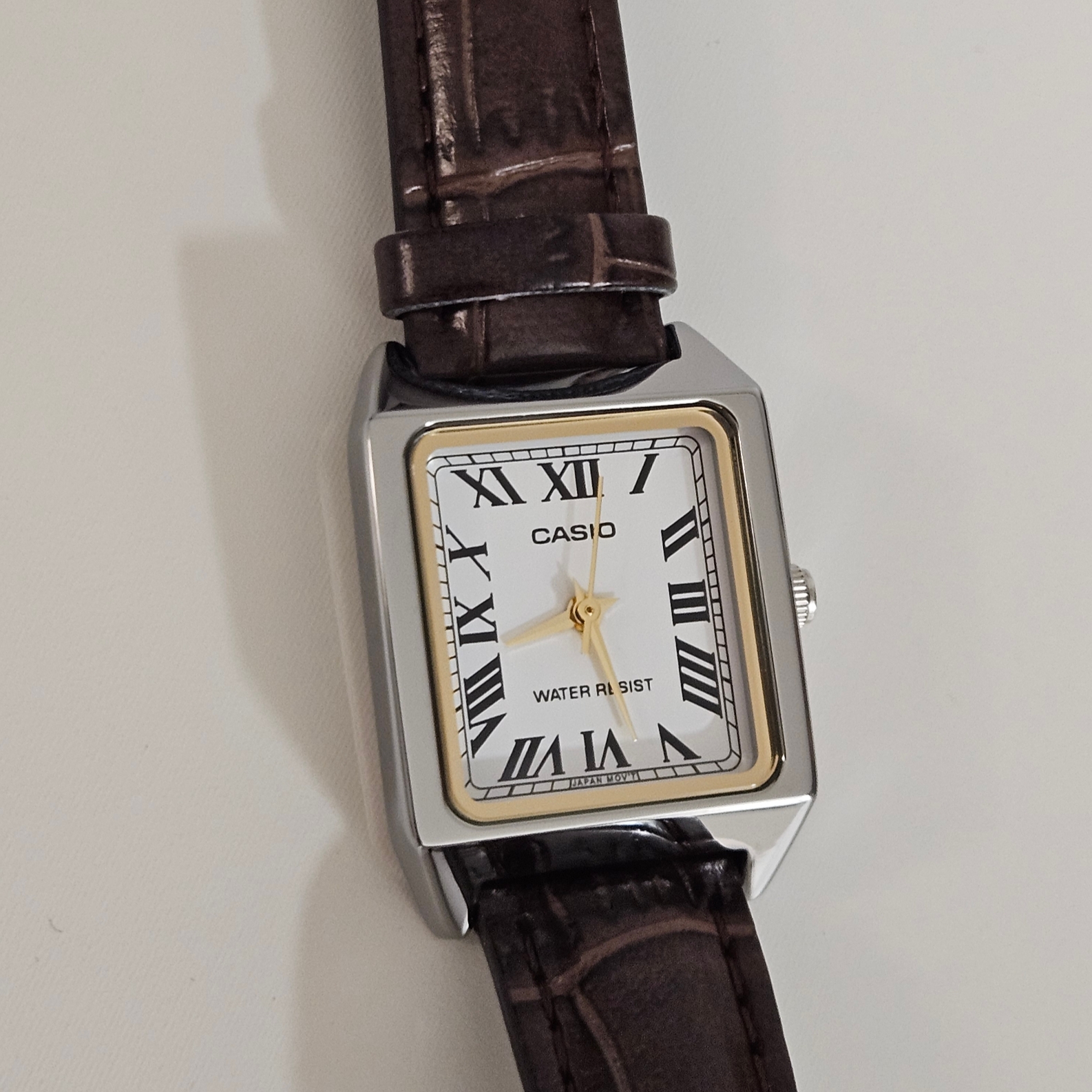 Casio LTP-V007L-7B2 착용 스타일 - 1