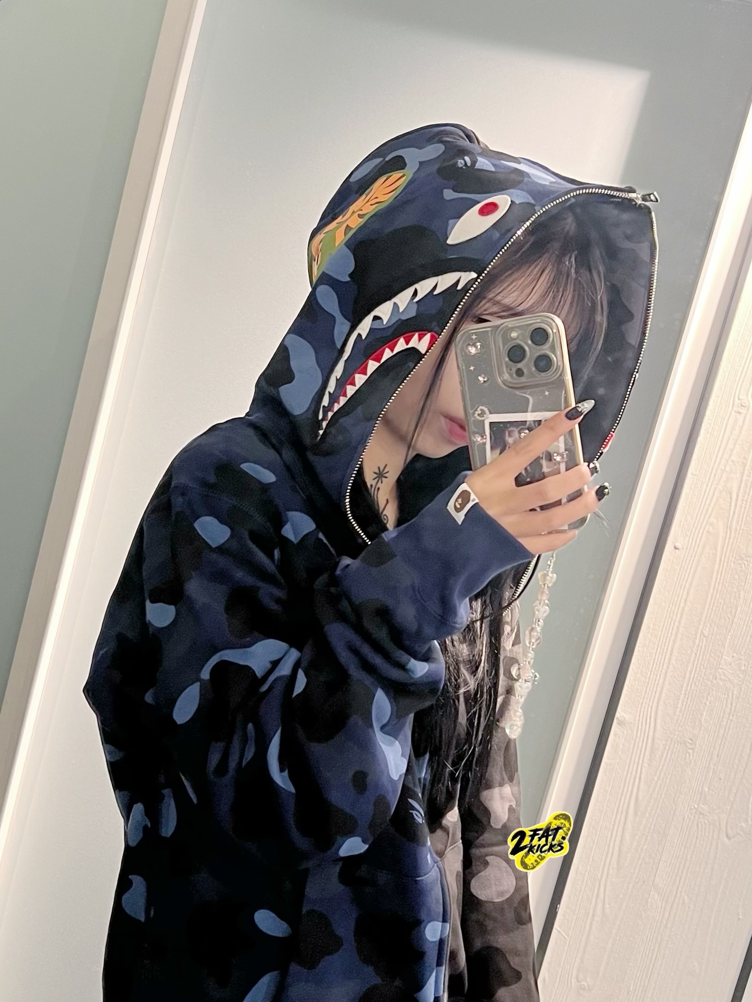 BAPE Color Camo Separate Shark Full Zip Hoodie Black Navy, BAPE Color Camo Separate Shark Full Zip Hoodie Navy Puple 착용 스타일 - 2