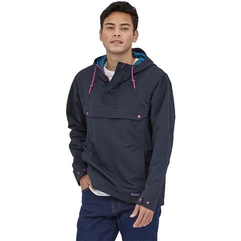 Patagonia Isthmus Anorak Pitch Blue 착용 스타일