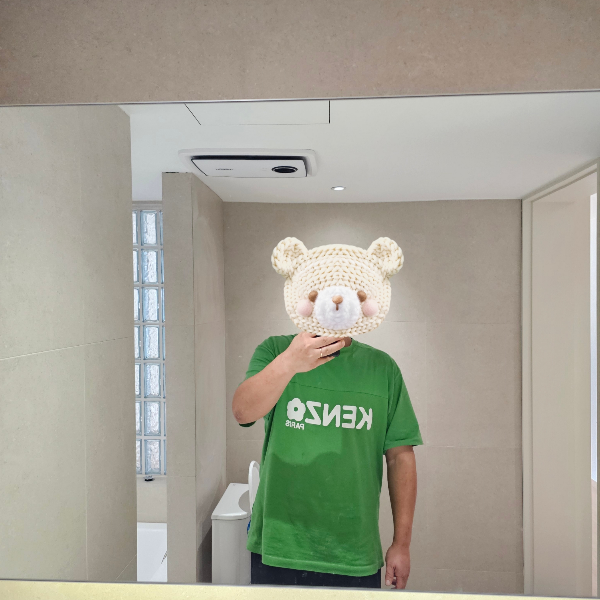Kenzo Oversize Boke Flower 2.0 T-Shirt Grass Green 착용 스타일