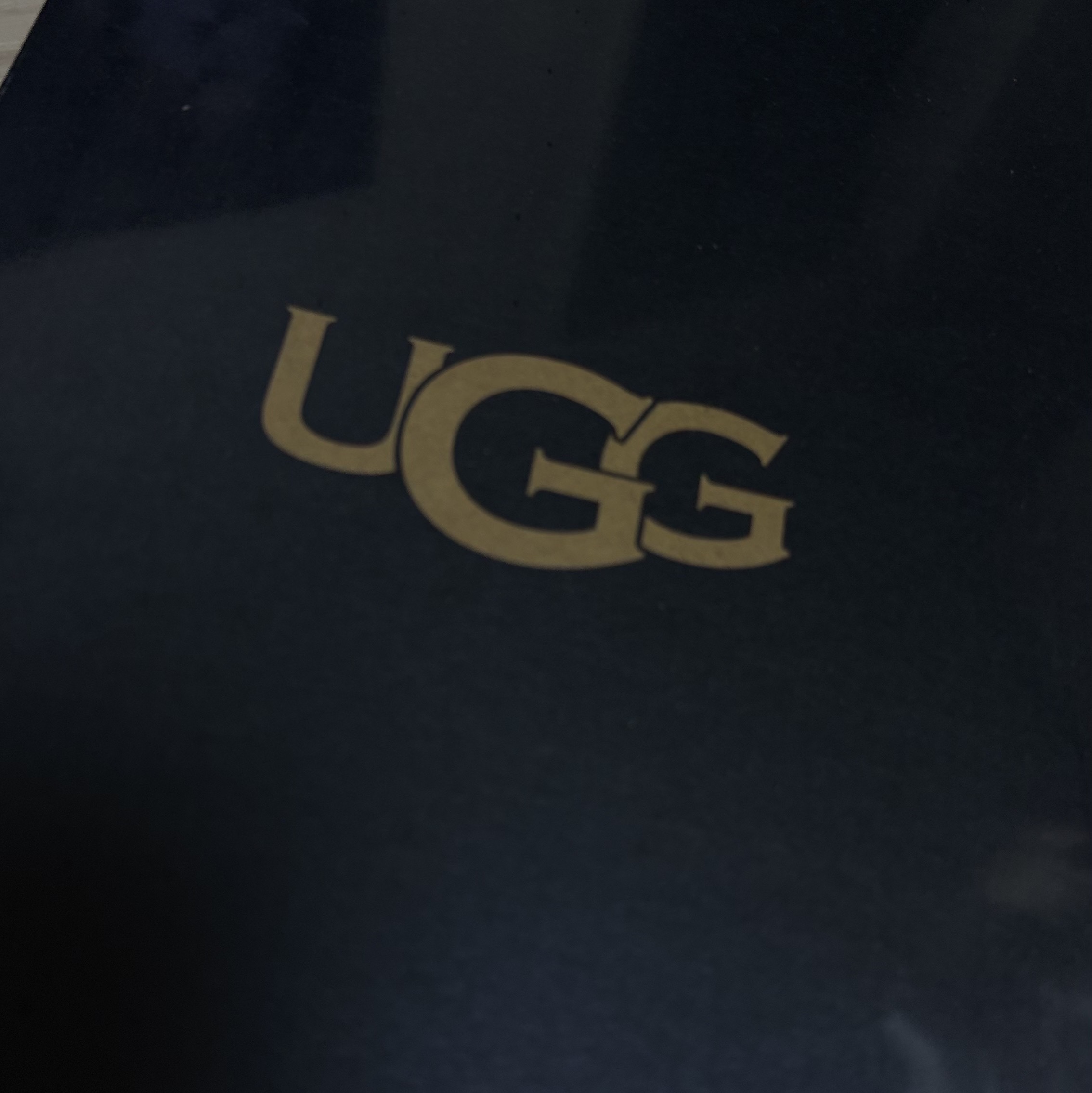 UGG Tasman Slipper Chestnut 착용 스타일 - 2