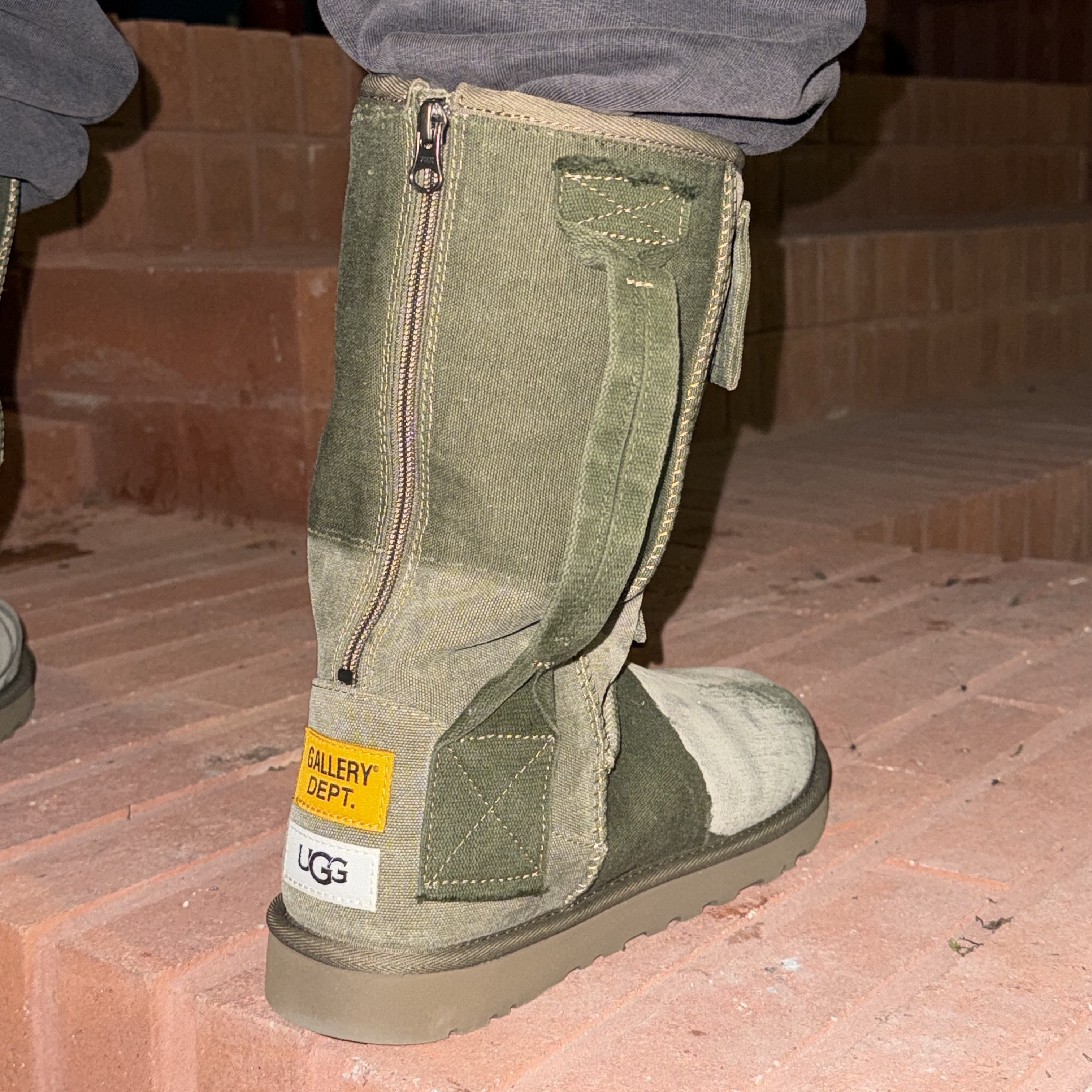 UGG x Gallery Dept. Canvas Boot Green 착용 스타일 - 2