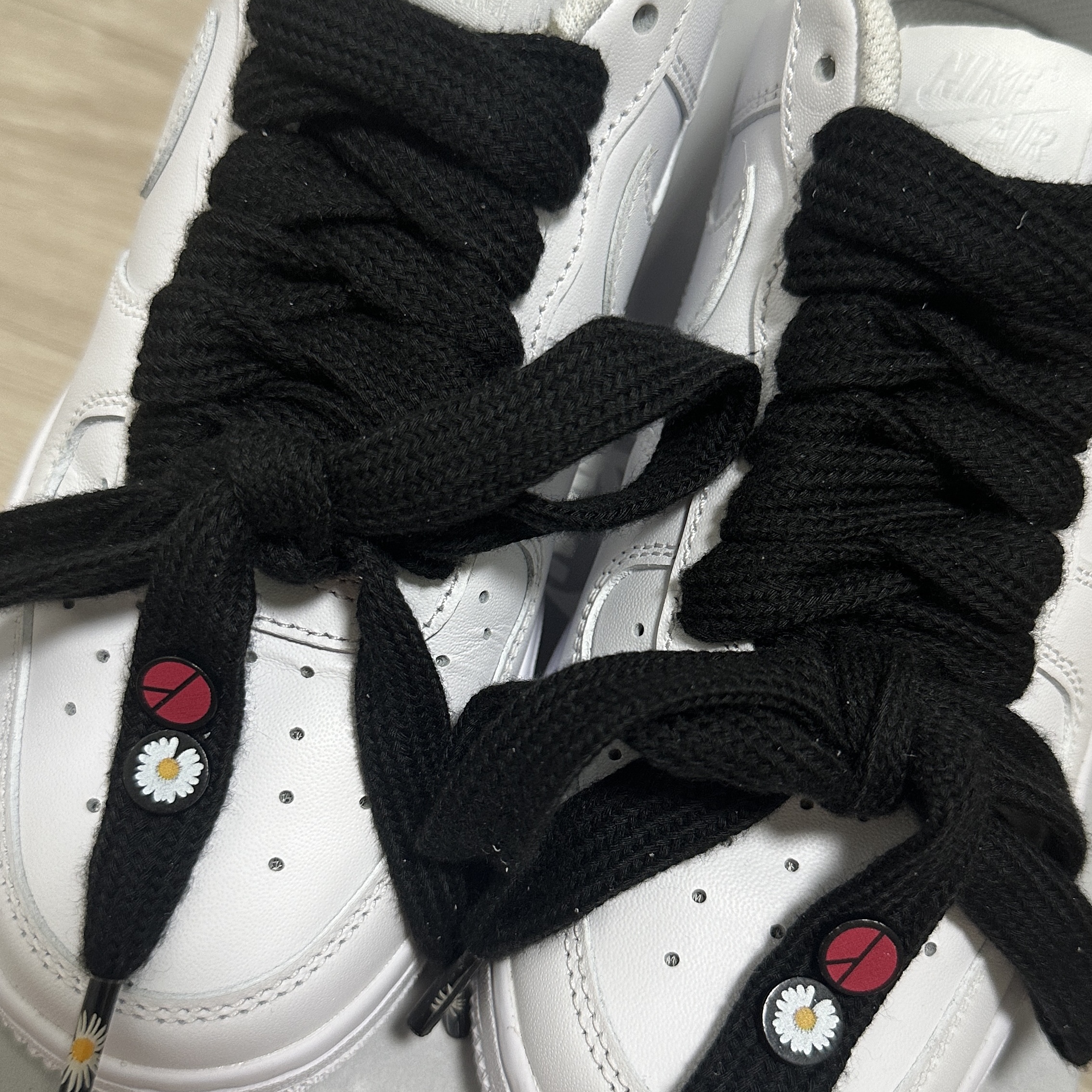 (W) Nike Air Force 1 '07 Low White 착용 스타일 - 2
