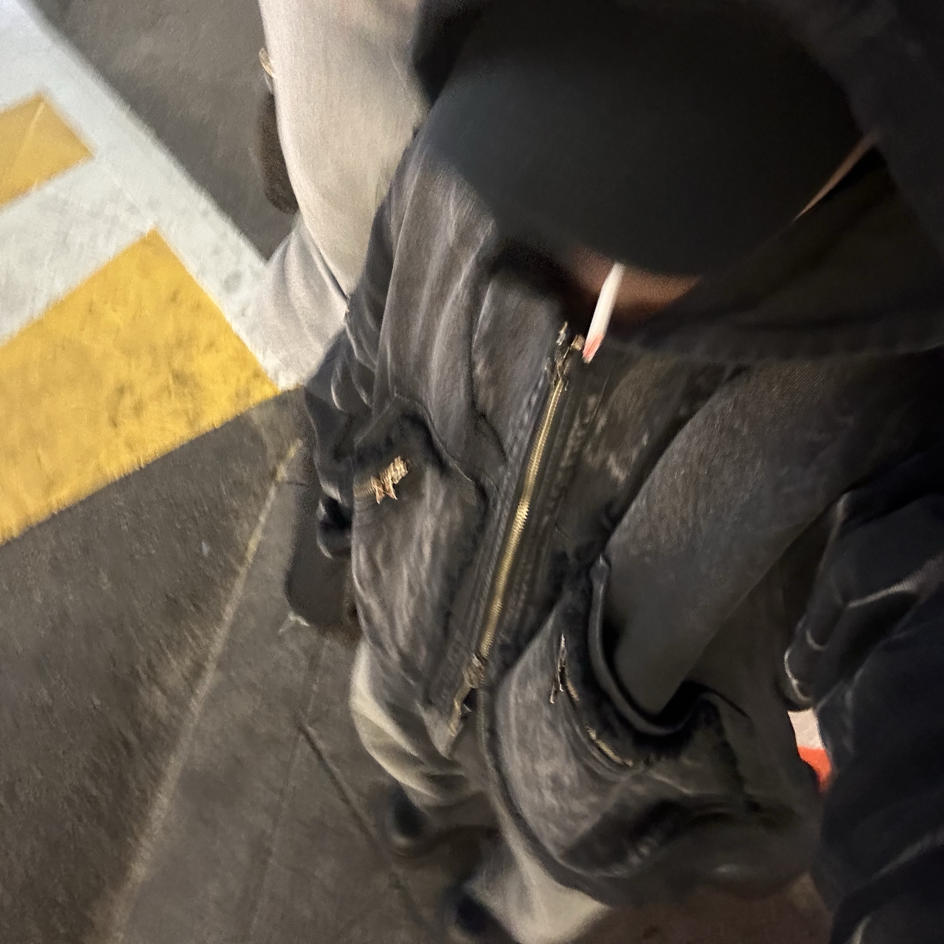 [KREAM 단독] BLR Double Trident Washing Wide Denim Pants Black 착용 스타일