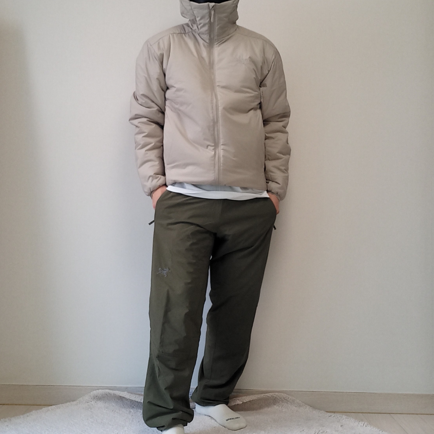 Arc'teryx Atom Heavyweight Hoody Rune, Arc'teryx Small Bird Cap Black 착용 스타일 - 4