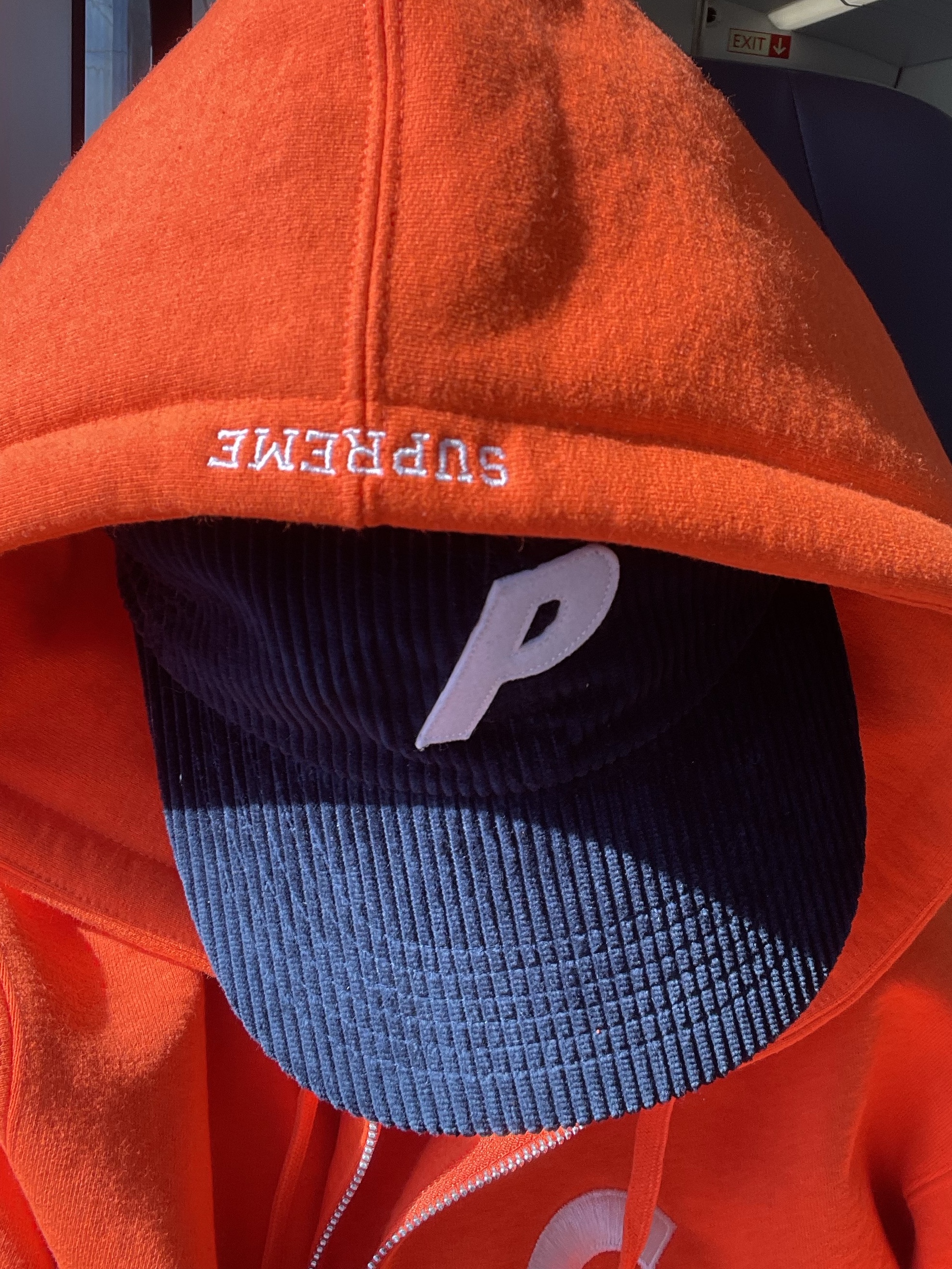 Supreme S Logo Zip Up Hooded Sweatshirt Bright Orange - 24FW ์ฐฉ์ฉ ์คํ์ผ - 2