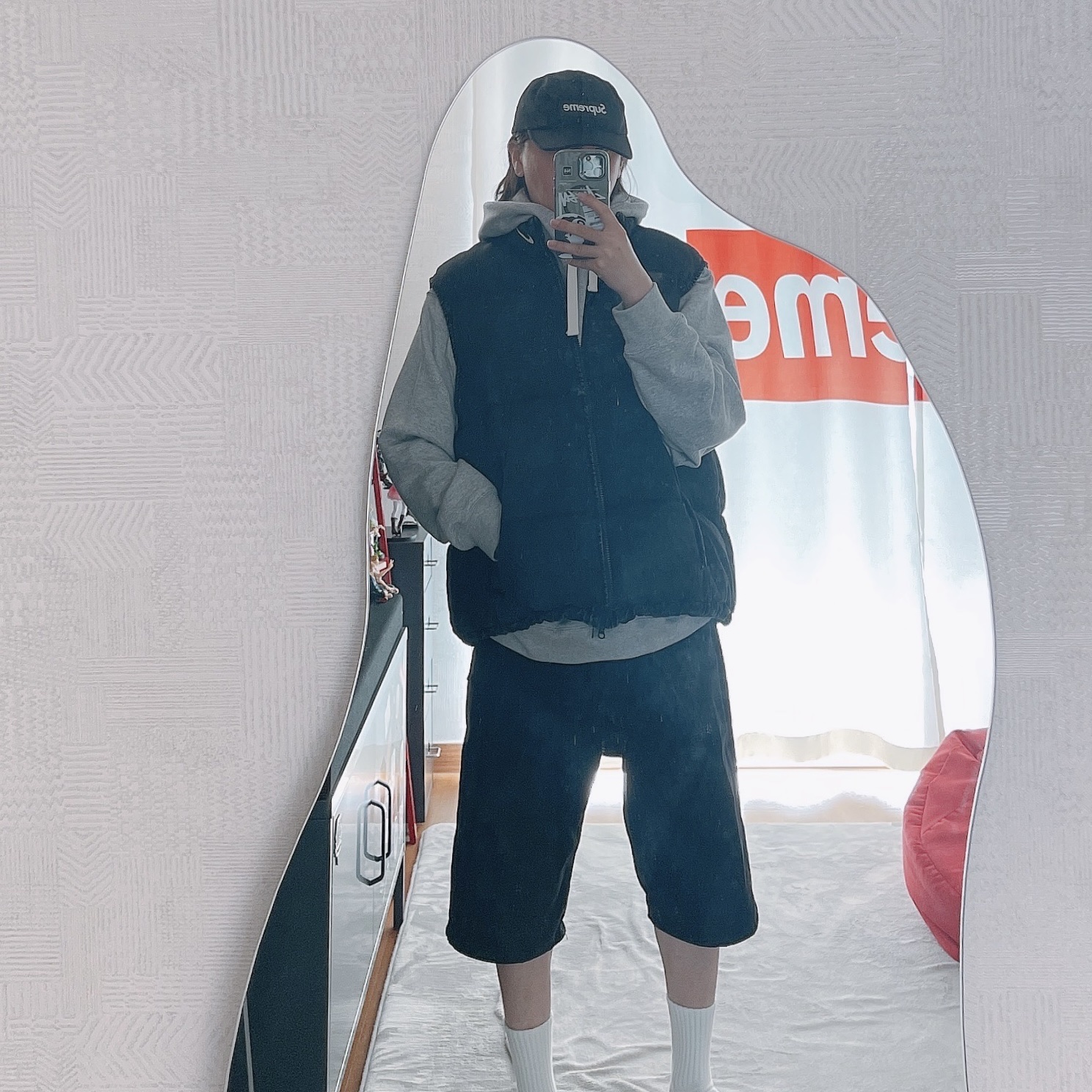 Supreme Washed Chino Twill Camp Cap Black, Supreme Small Box Drawcord Hooded Sweatshirt Heather Grey - 23FW 착용 스타일 - 3
