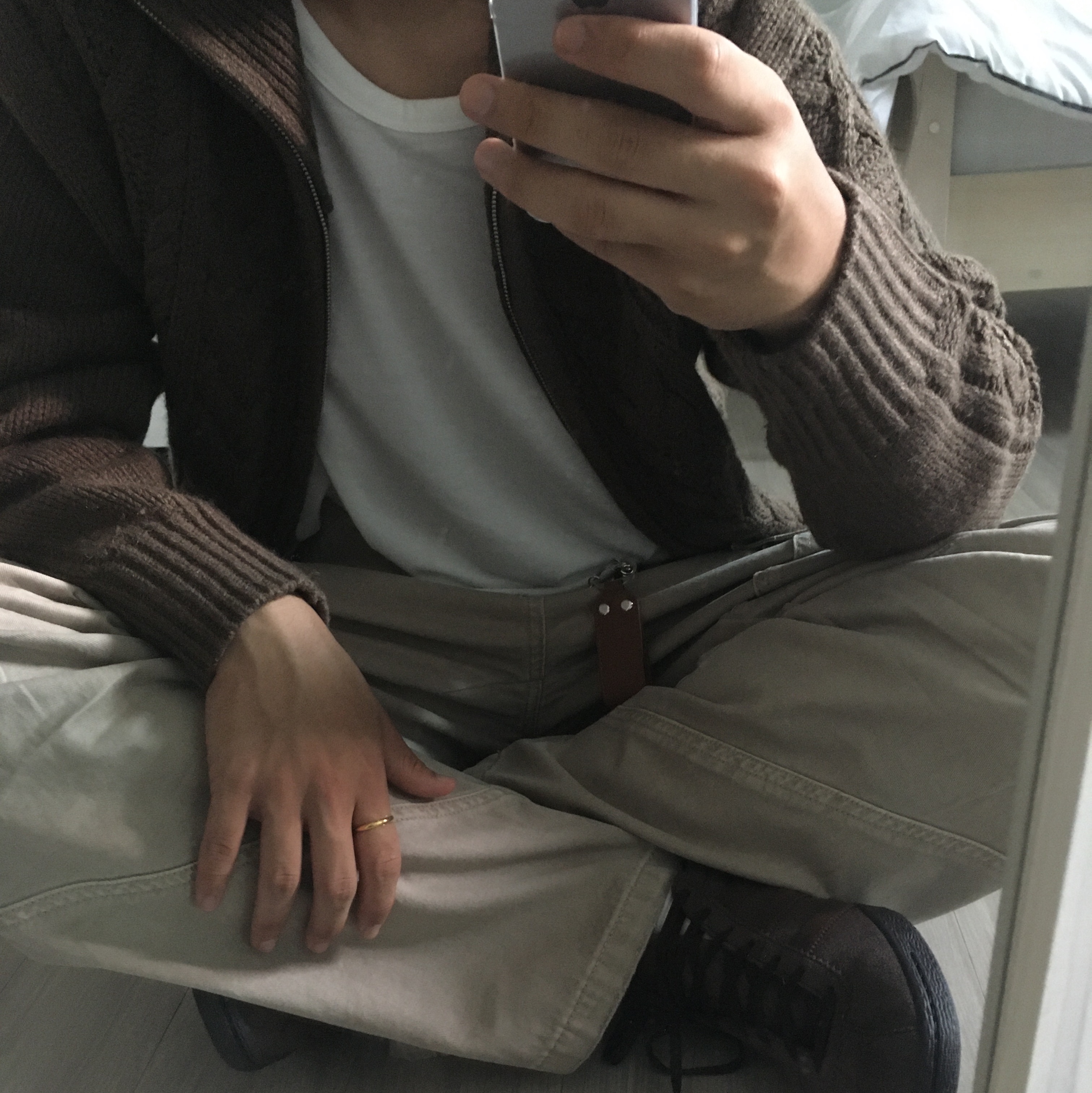 Adidas Tobacco Gruen Dark Brown 착용 스타일
