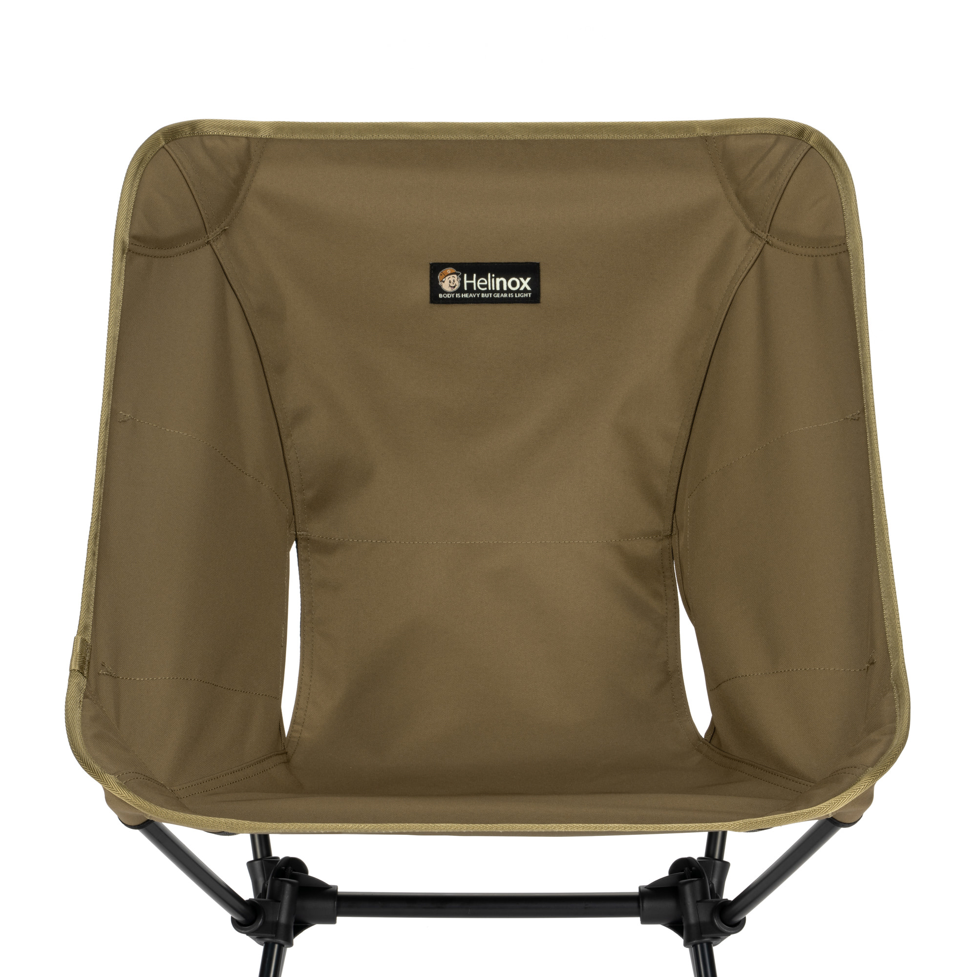 Helinox x BDNS Chair Coyote Tan 착용 스타일 - 2