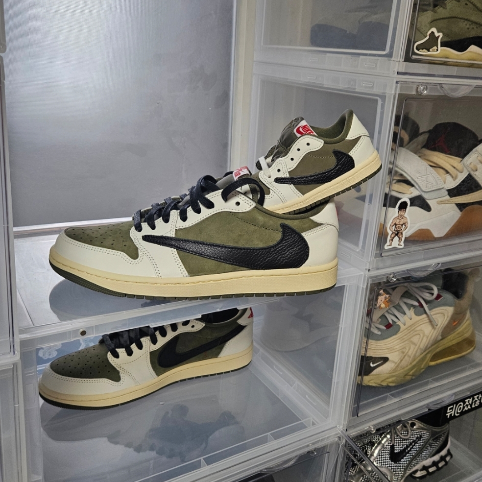 (TD) Jordan 1 x Travis Scott Retro Low OG SP Reverse Olive, Jordan 1 x Travis Scott Retro Low OG SP Reverse Olive 착용 스타일