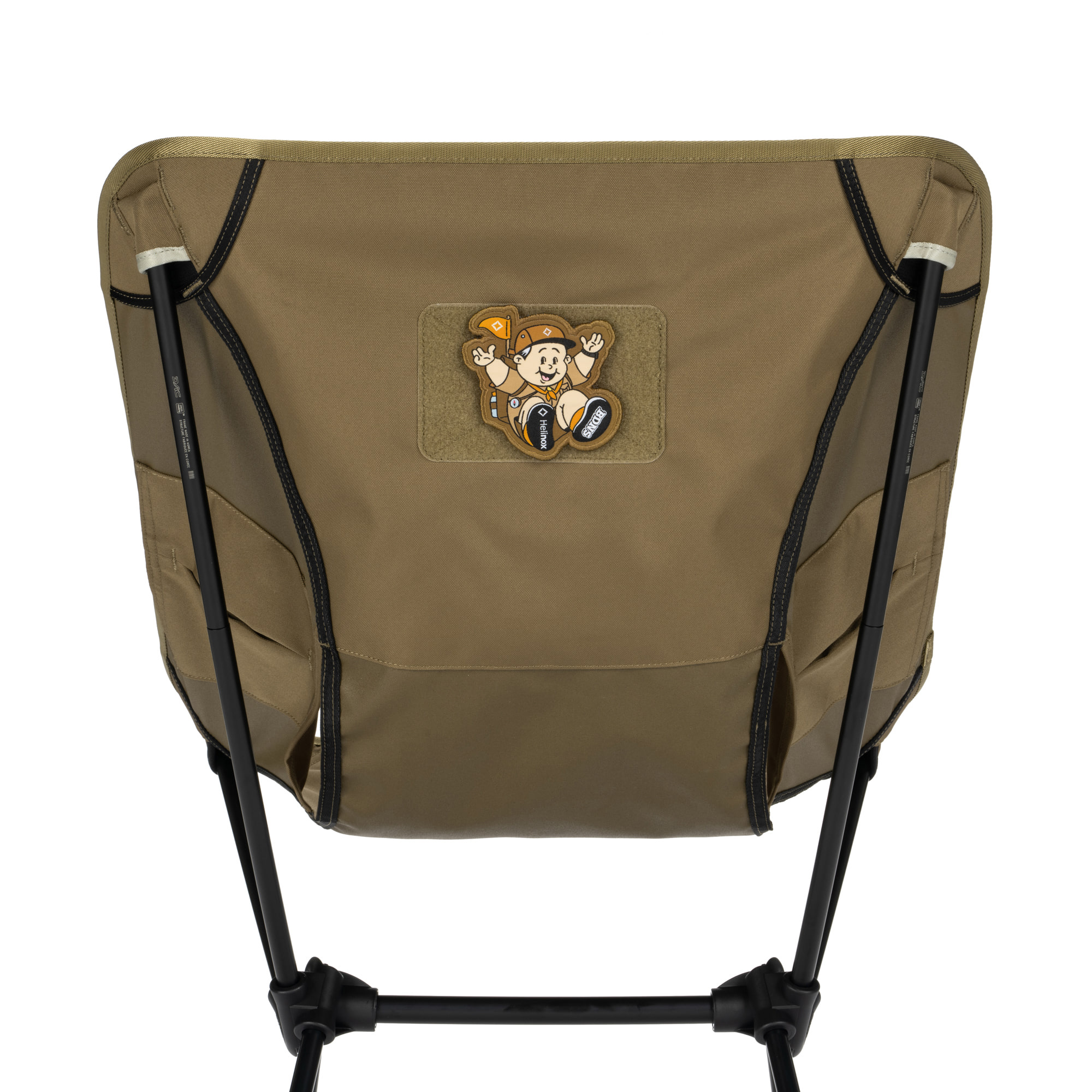 Helinox x BDNS Chair Coyote Tan 착용 스타일 - 3