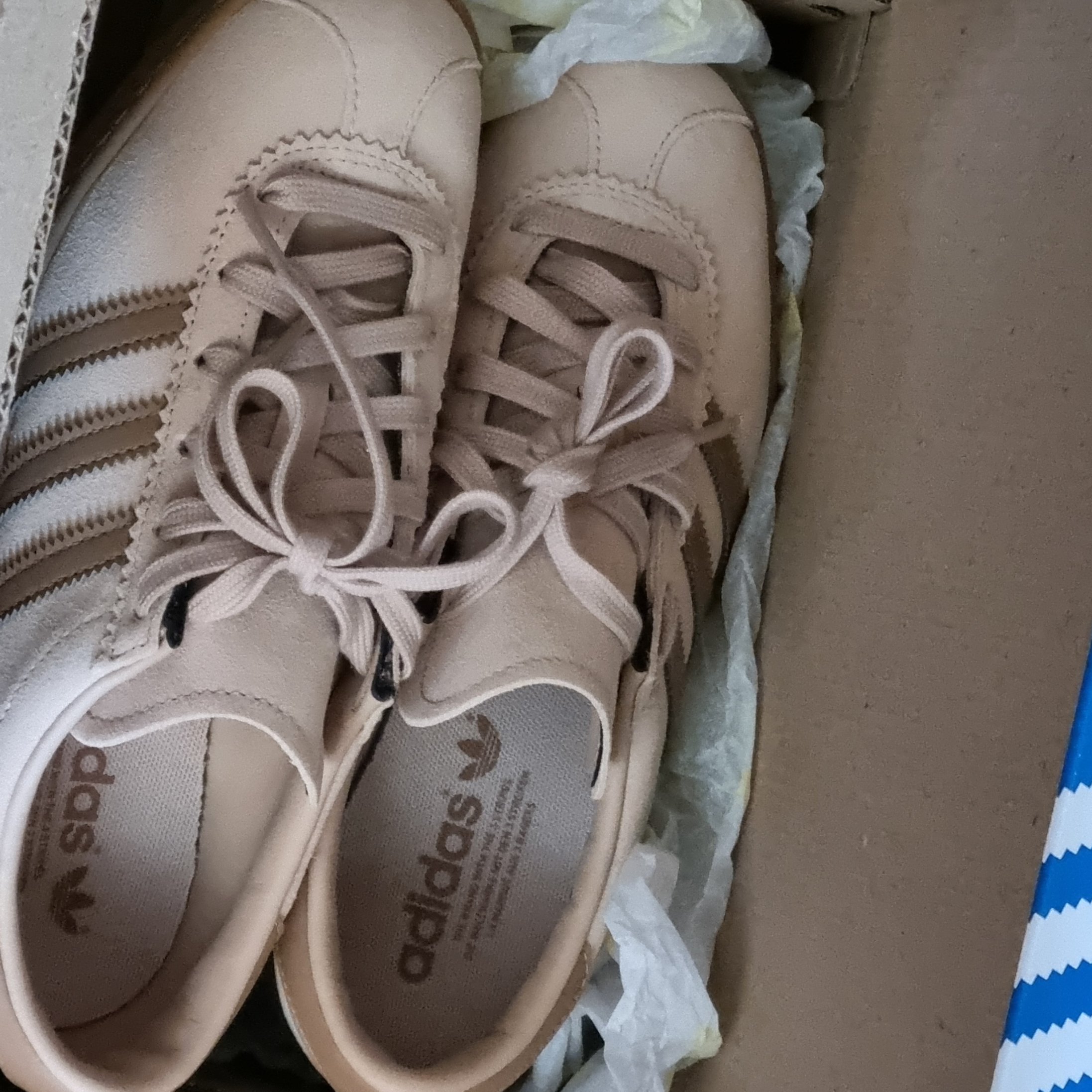 Adidas Stadt Magic Beige 착용 스타일 - 1