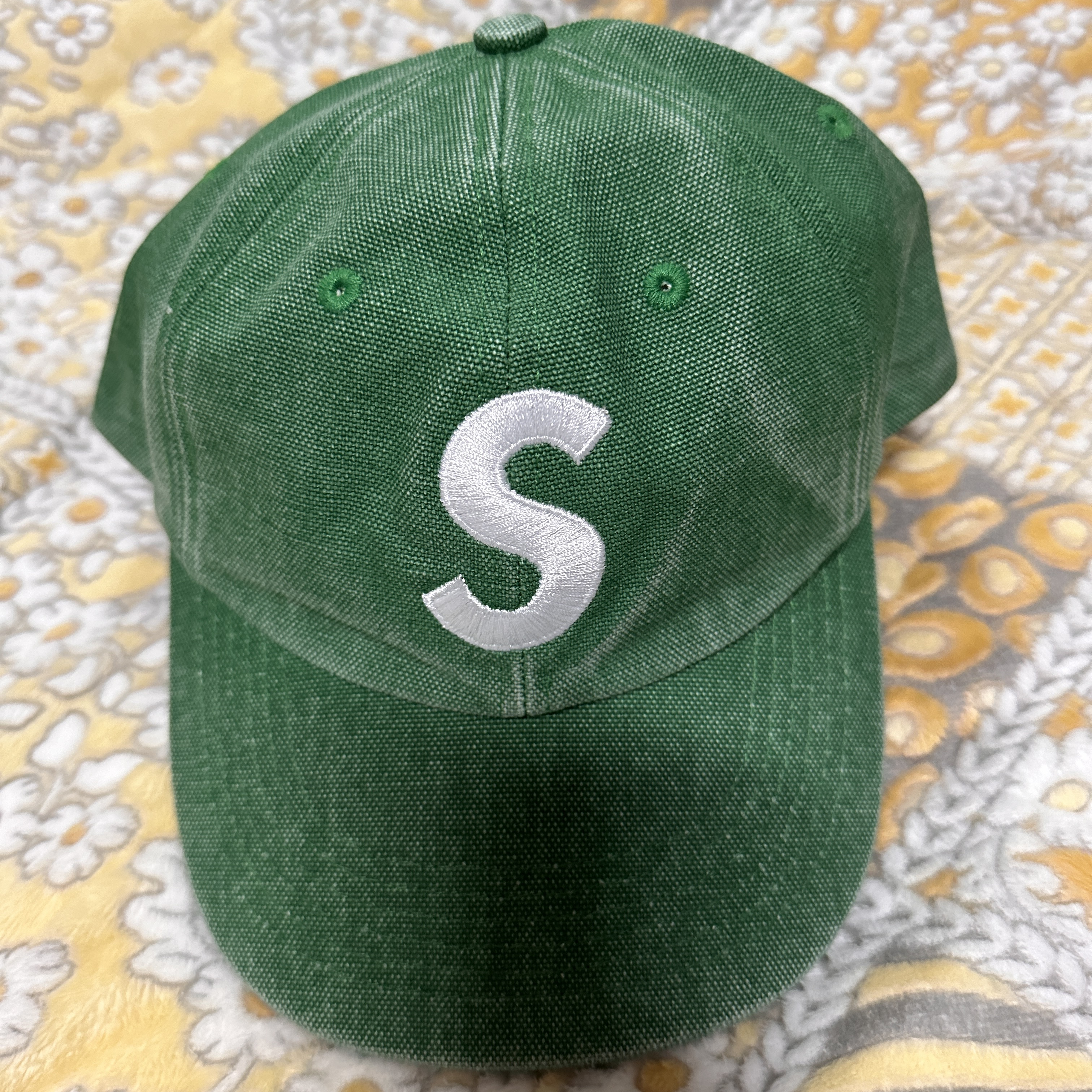 Supreme Pigment S Logo 6-Panel Green - 24FW 착용 스타일 - 1