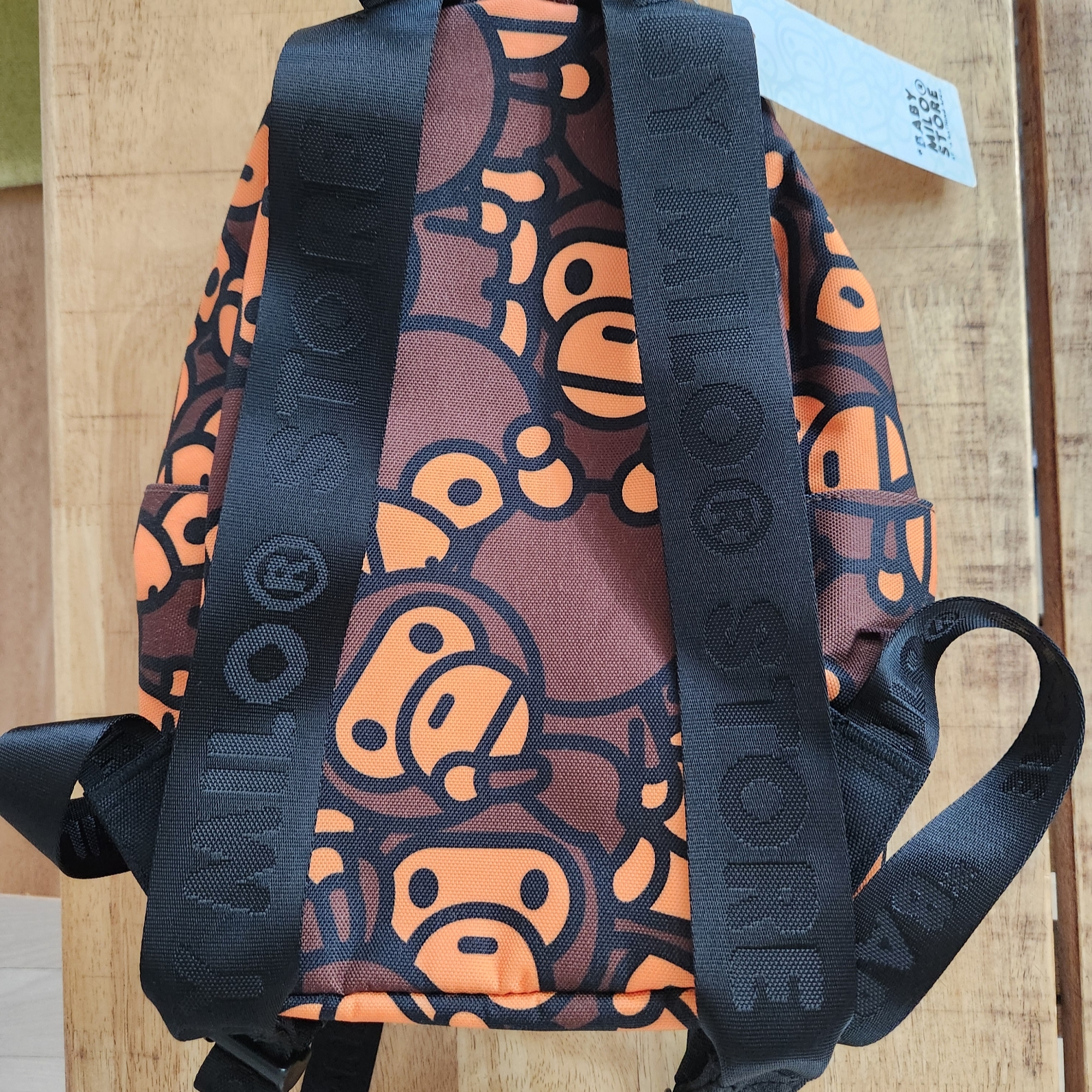 BAPE Baby Milo and Friends Camo Small Backpack Brown 착용 스타일