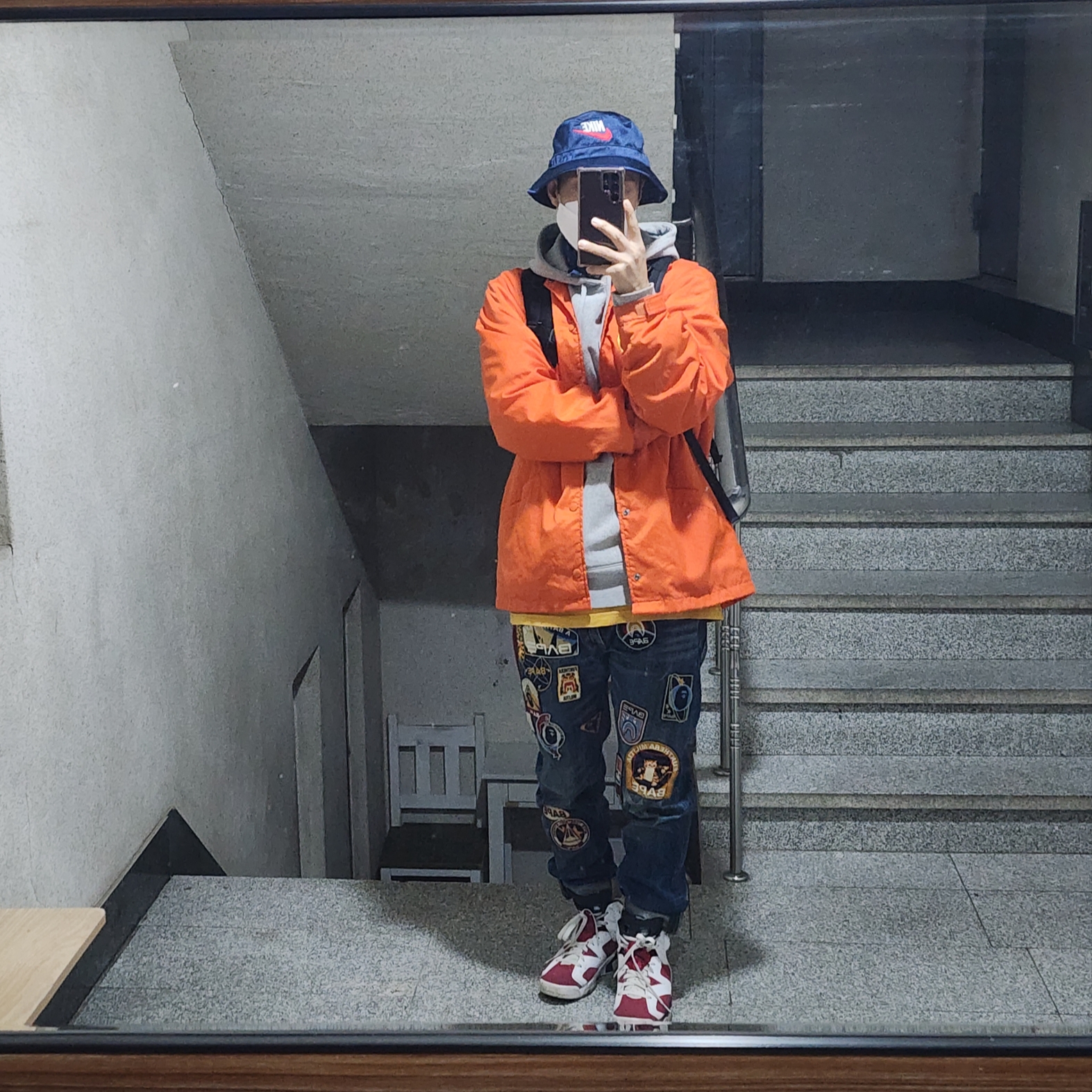 Supreme x Nike Dazzle Crusher Navy - 24SS 착용 스타일 - 4