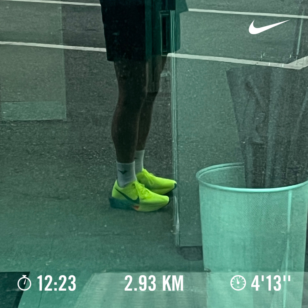 Nike ZoomX Vaporfly Next% 3 Volt Scream Green 착용 스타일
