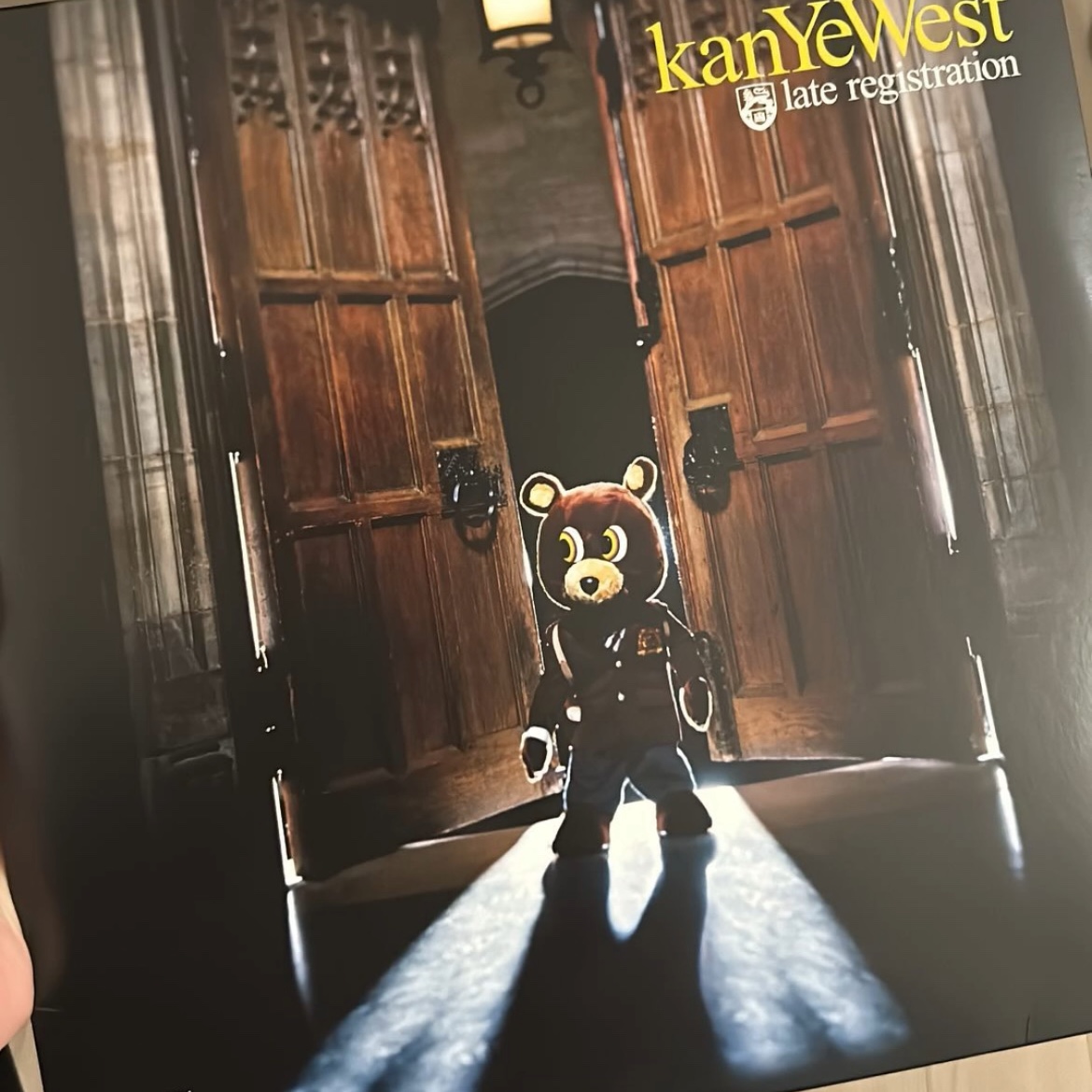 Kanye West Late Registration LP Black (2LP), Kanye West The College Dropout LP Black (2LP) 착용 스타일 - 2