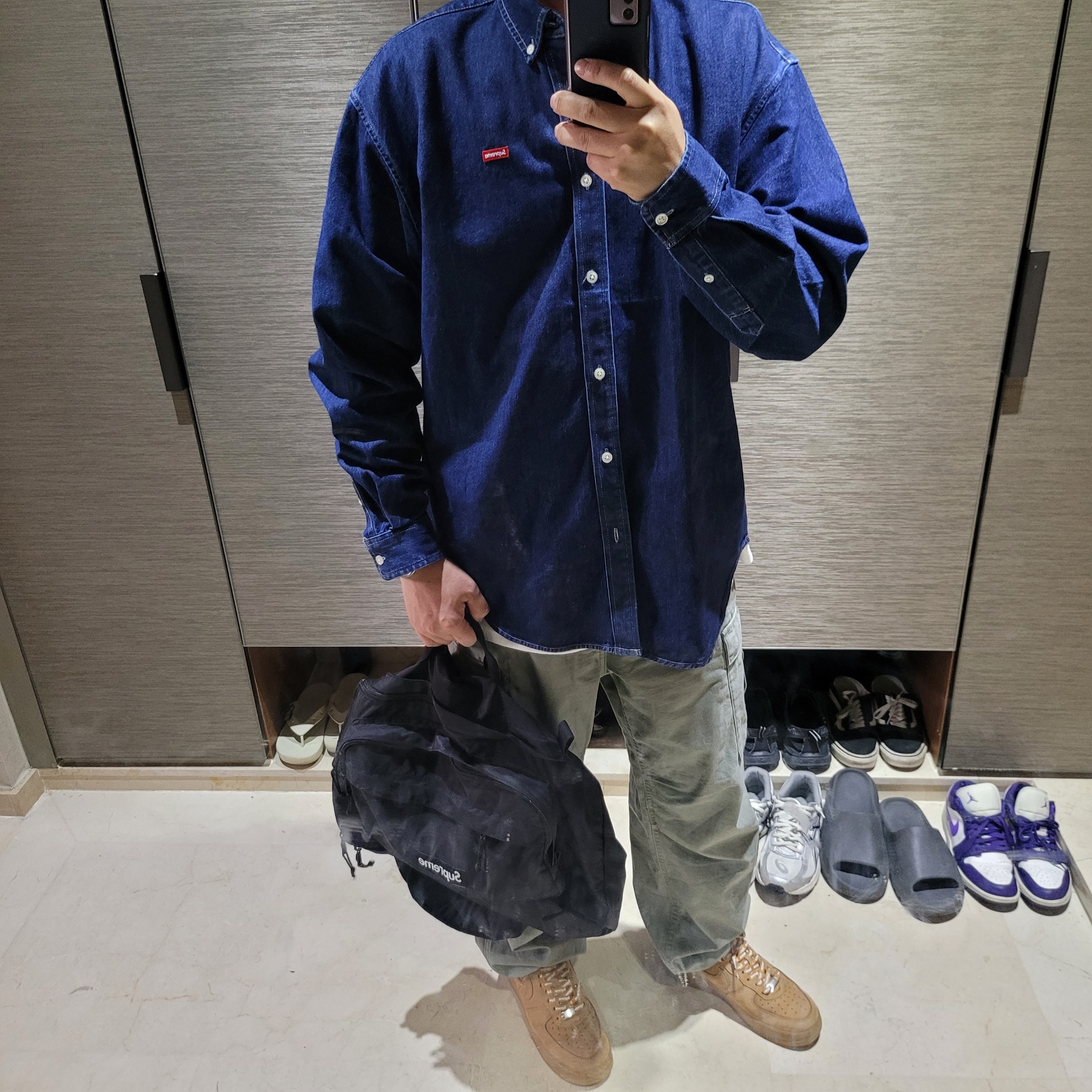 Supreme Small Box Shirt Rinsed Denim - 24FW, Nike x Supreme Air Force 1 Low Flax 착용 스타일