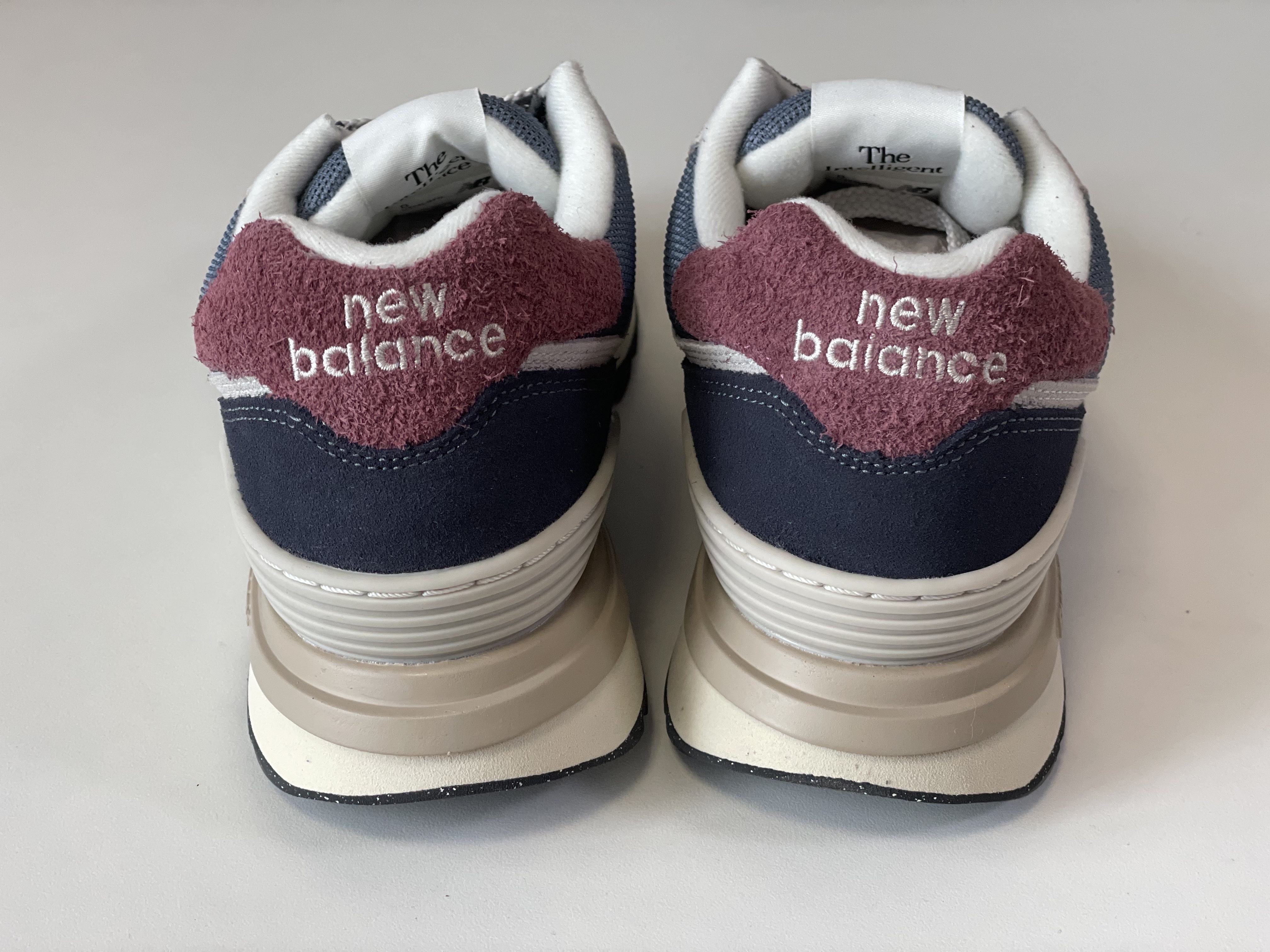 New Balance 574 Legacy Grey Navy, New Balance 574 Legacy Navy 착용 스타일 - 5
