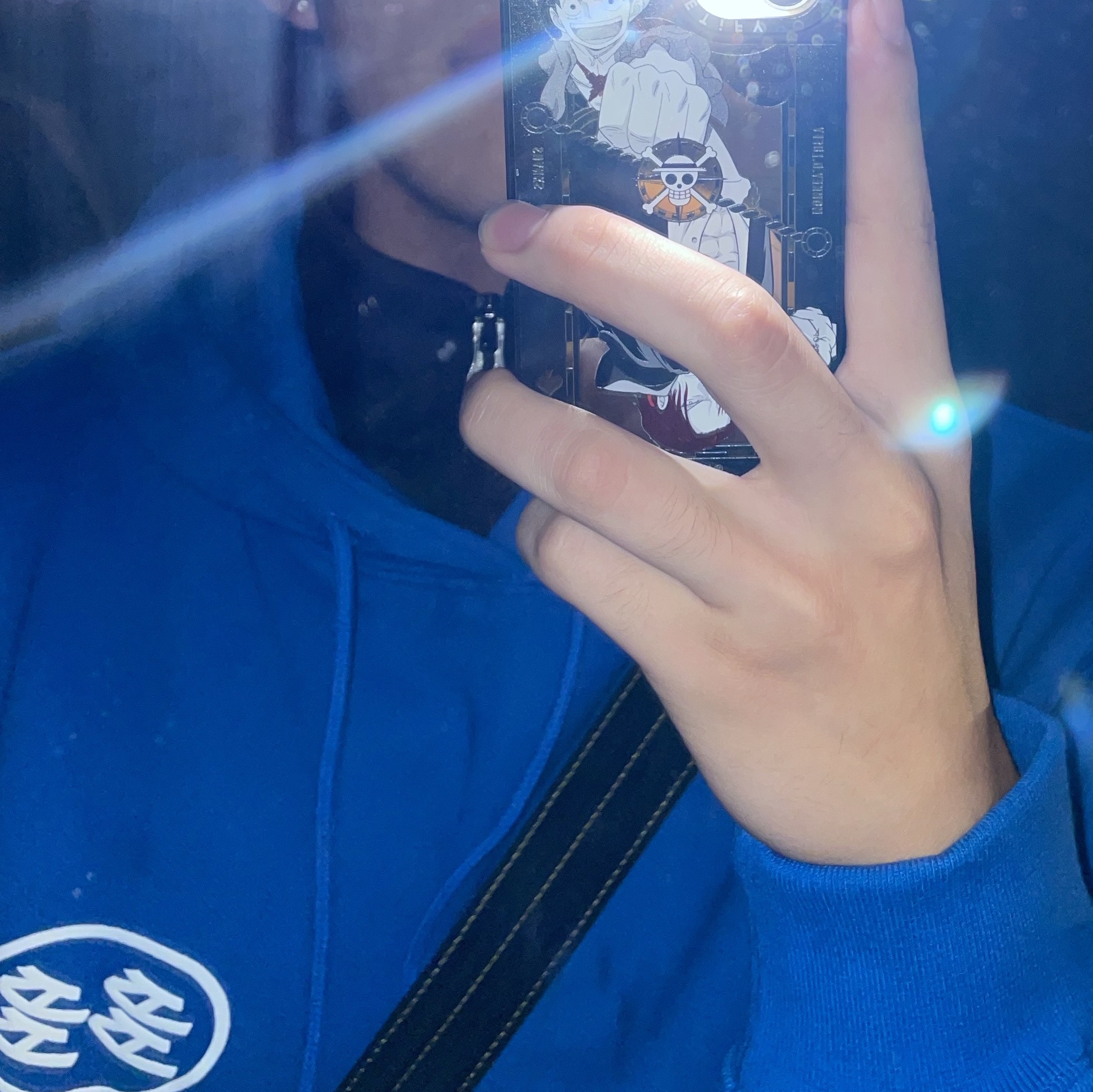 Dada Logo Hoodie Blue 착용 스타일 - 2