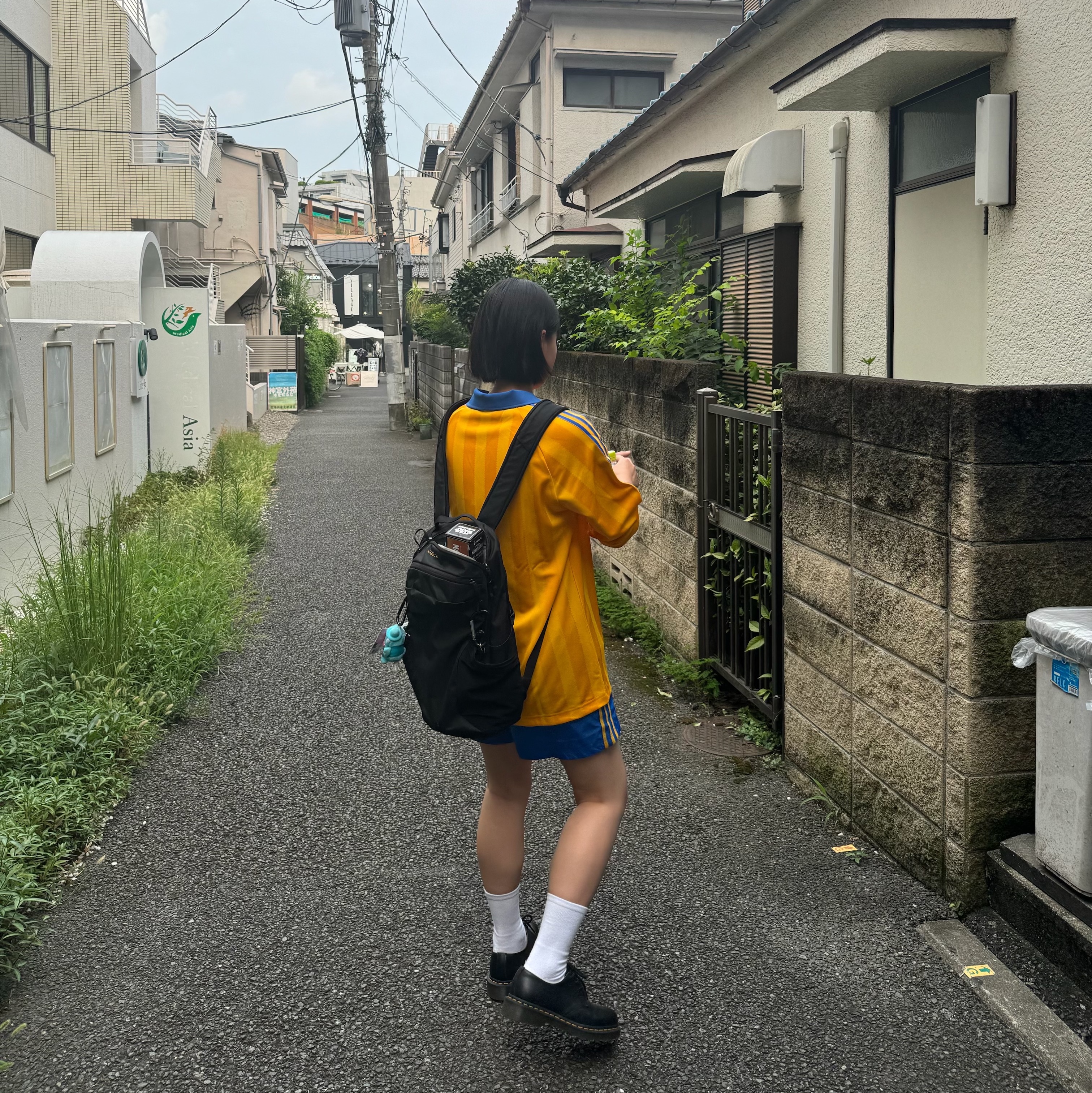 Adidas Long Sleeve Jersey Yellow - KR Sizing, Dr. Martens 1461 Smooth Black 착용 스타일 - 2