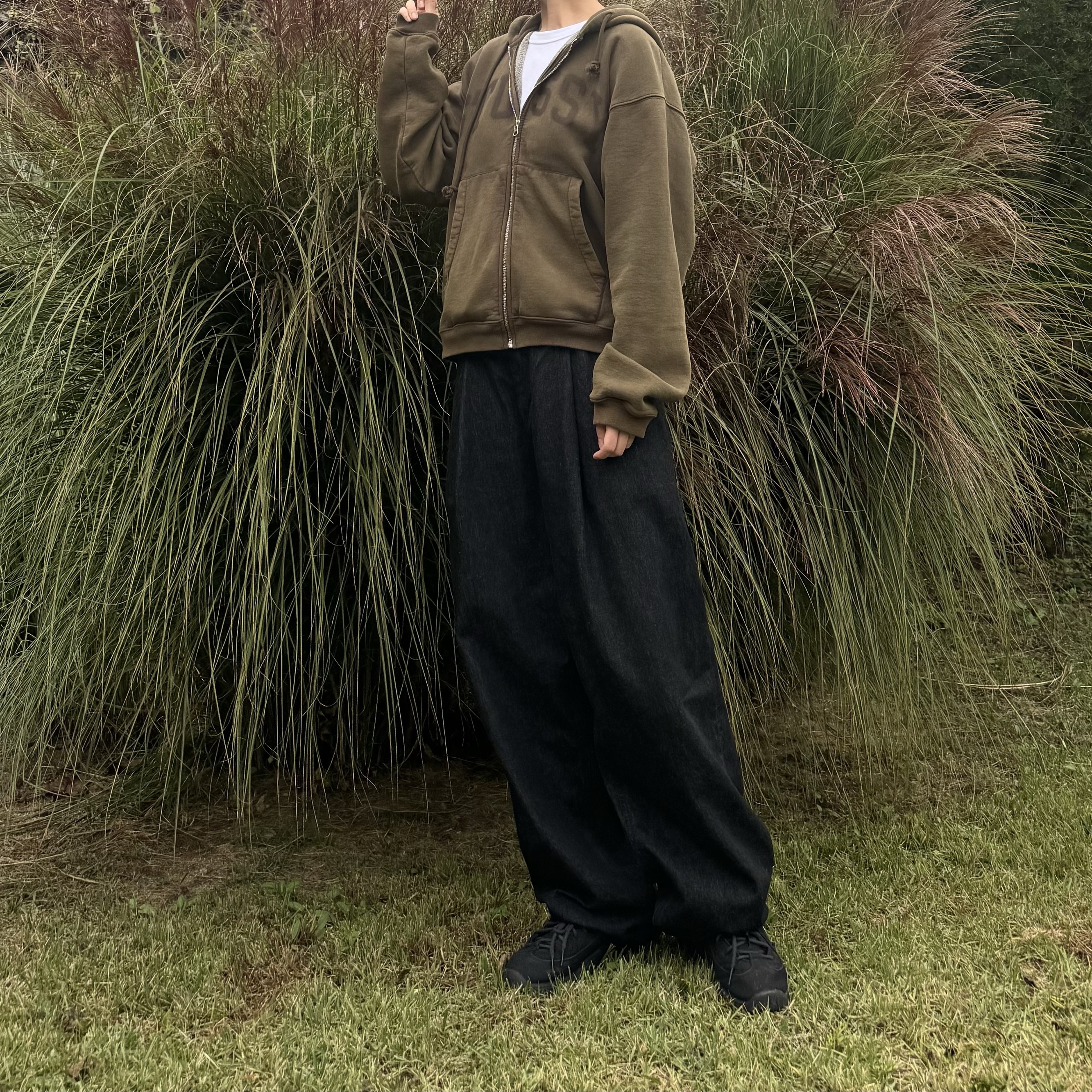 Stussy Faded Graphic Zip Hoodie Olive, Nike x Stussy Air Penny II Black 착용 스타일