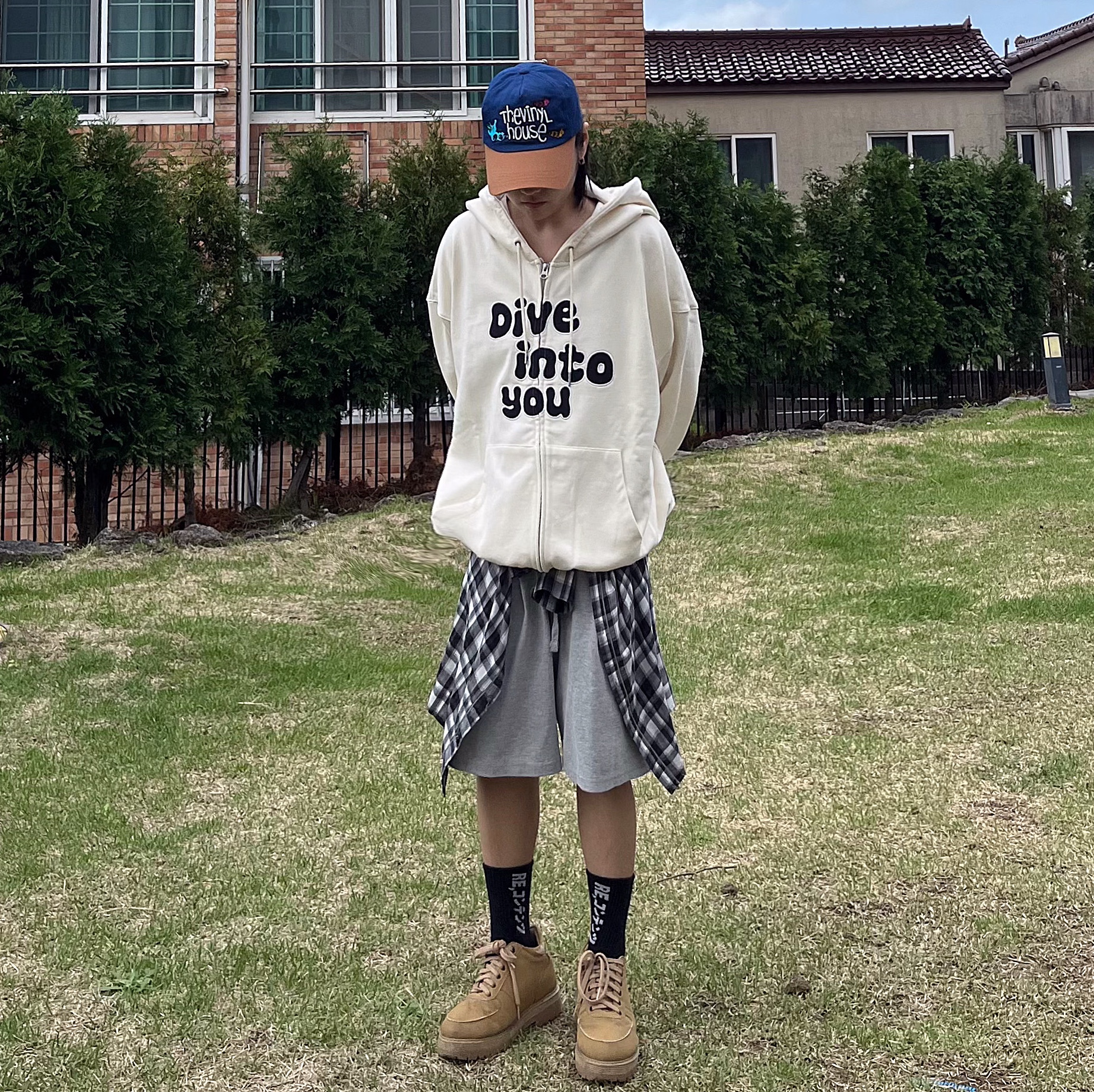 Thevinylhouse Twotone Ball Cap Blue 착용 스타일 - 1