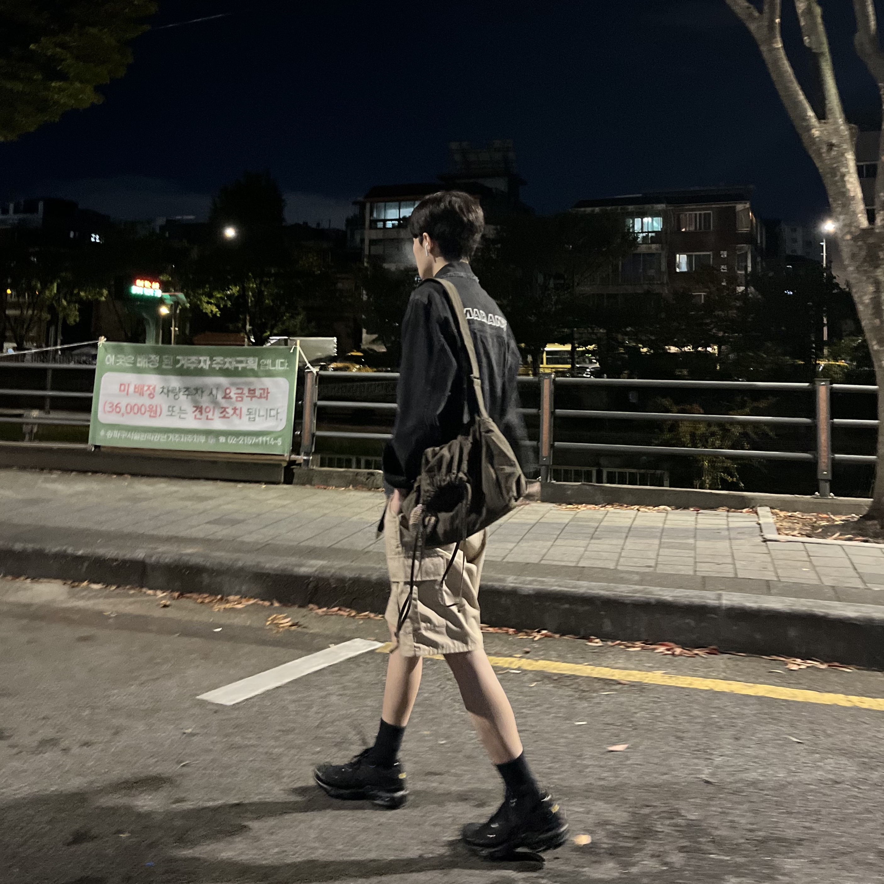 Isabel Marant Jango Embroidered Denim Jacket Blue - 23SS, YMCL KY BDU Ripstop Short Pants Olive 착용 스타일 - 2