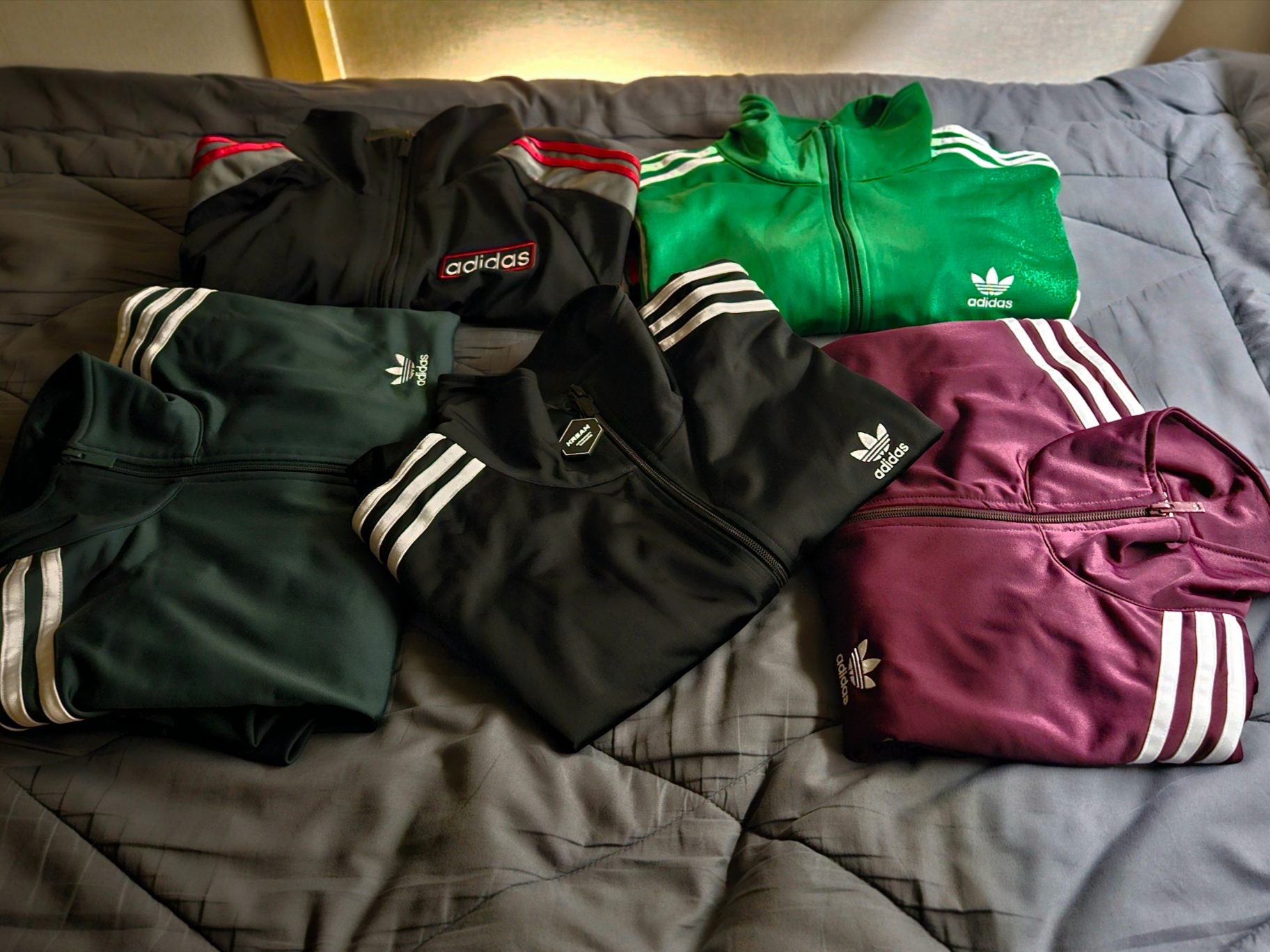 Adidas Adicolor Classics Firebird Track Top Black - KR Sizing 착용 스타일 - 2