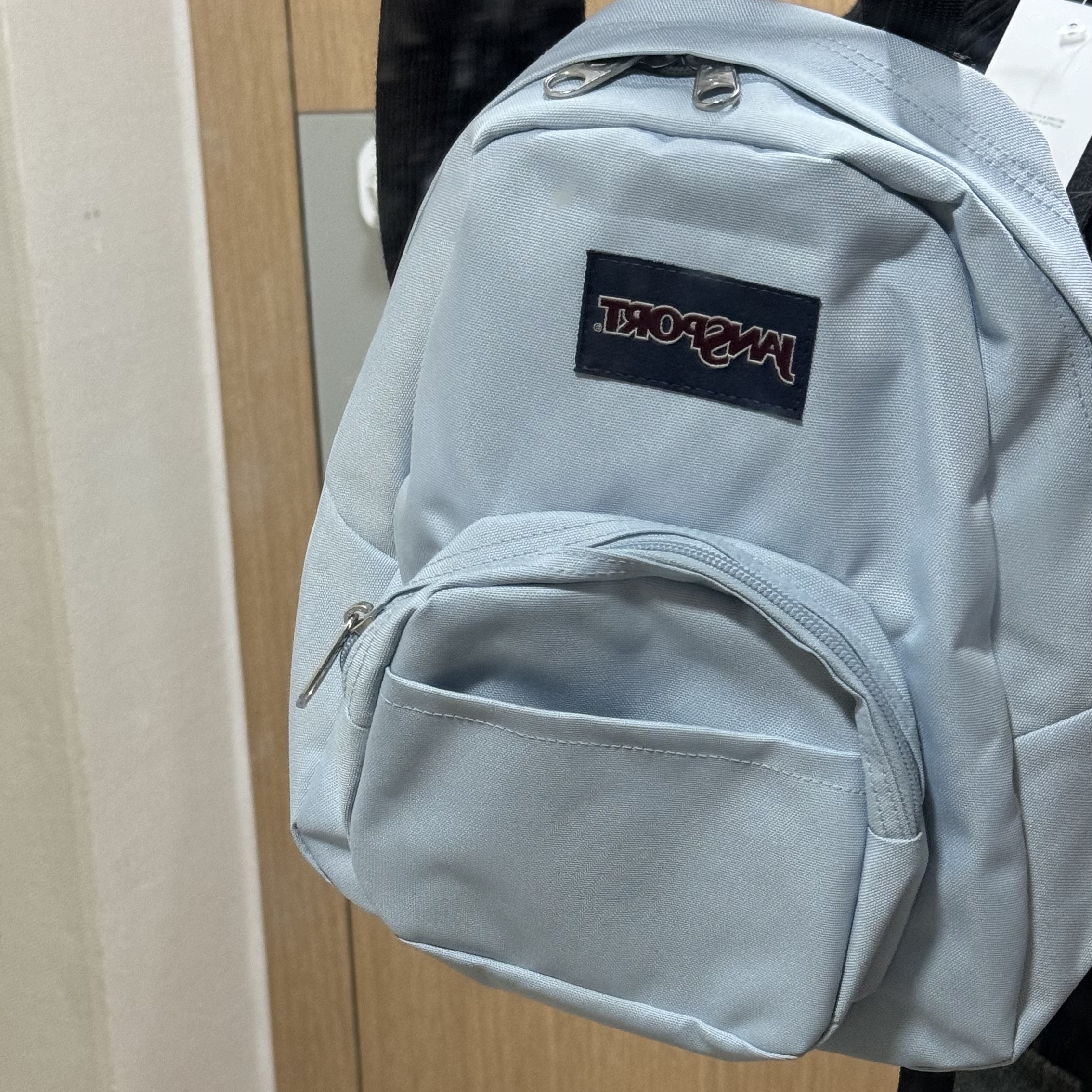 Jansport Half Pint Mini Backpack Blue Dusk 착용 스타일