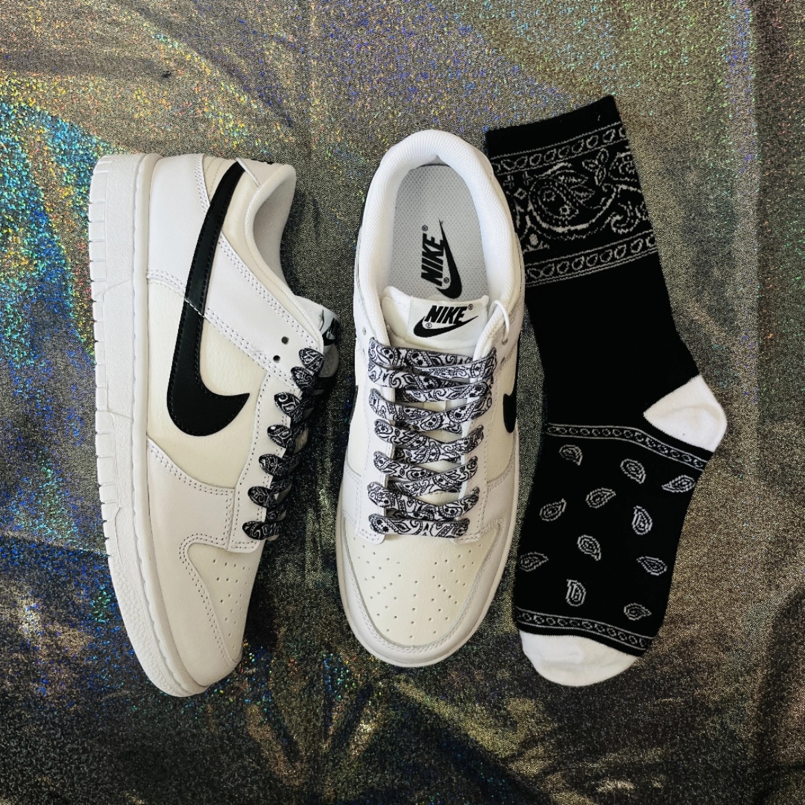 (GS) Nike Air Force 1 LV8 White Metallic Pewter 착용 스타일 - 3
