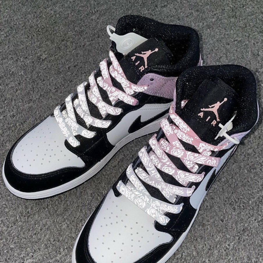 Jordan 1 Mid White Black Tie-Dye 착용 스타일 - 2