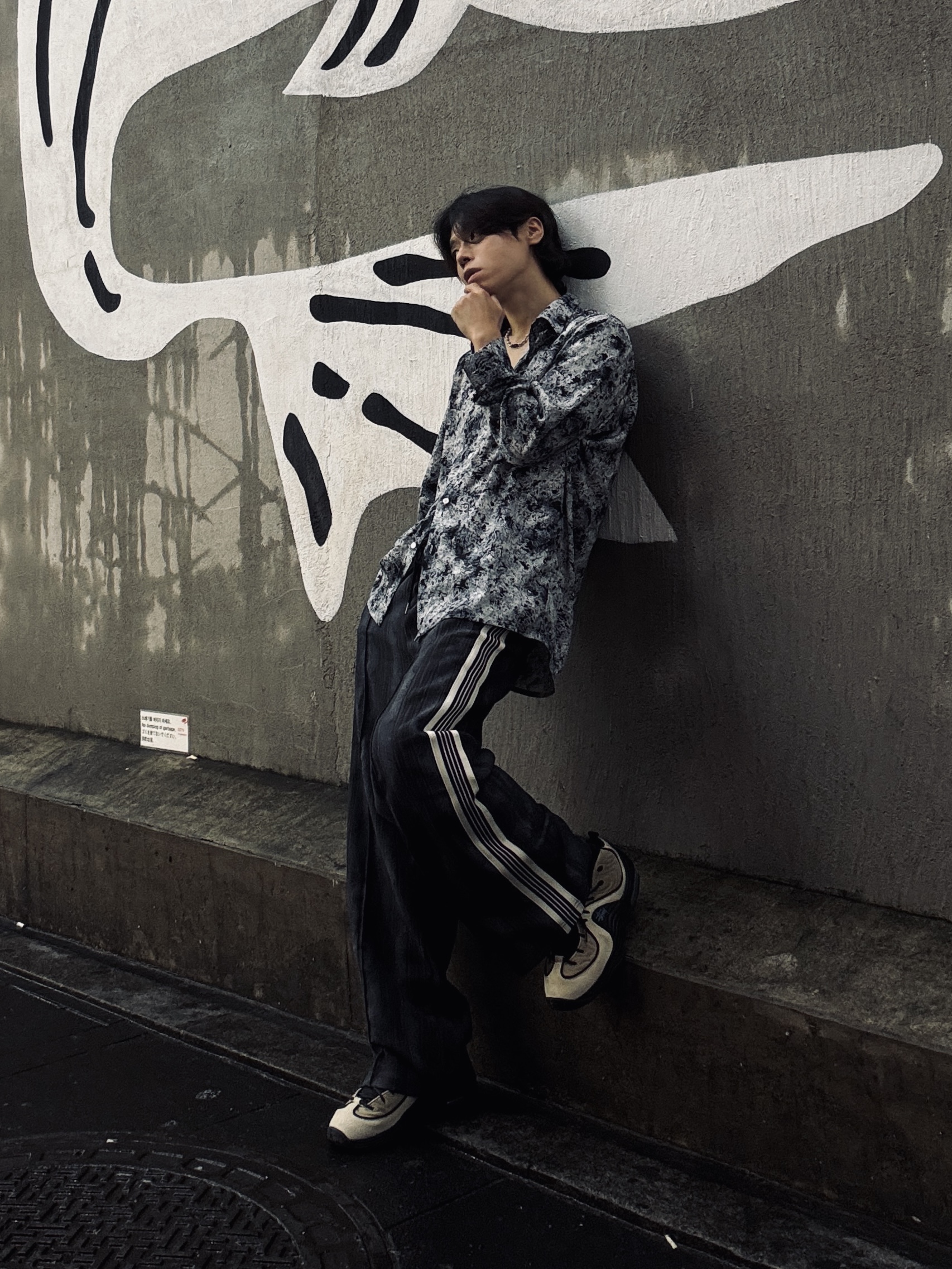 Nike x Stussy Air Penny II Rattan and Limestone 착용 스타일 - 3