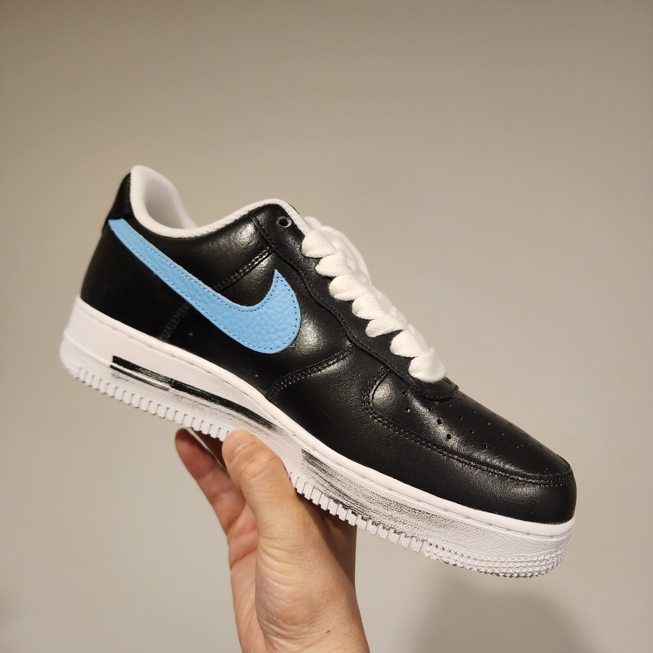 Nike x Peaceminusone Air Force 1 Low Para-Noise 3.0 Black and Multicolor 착용 스타일 - 3