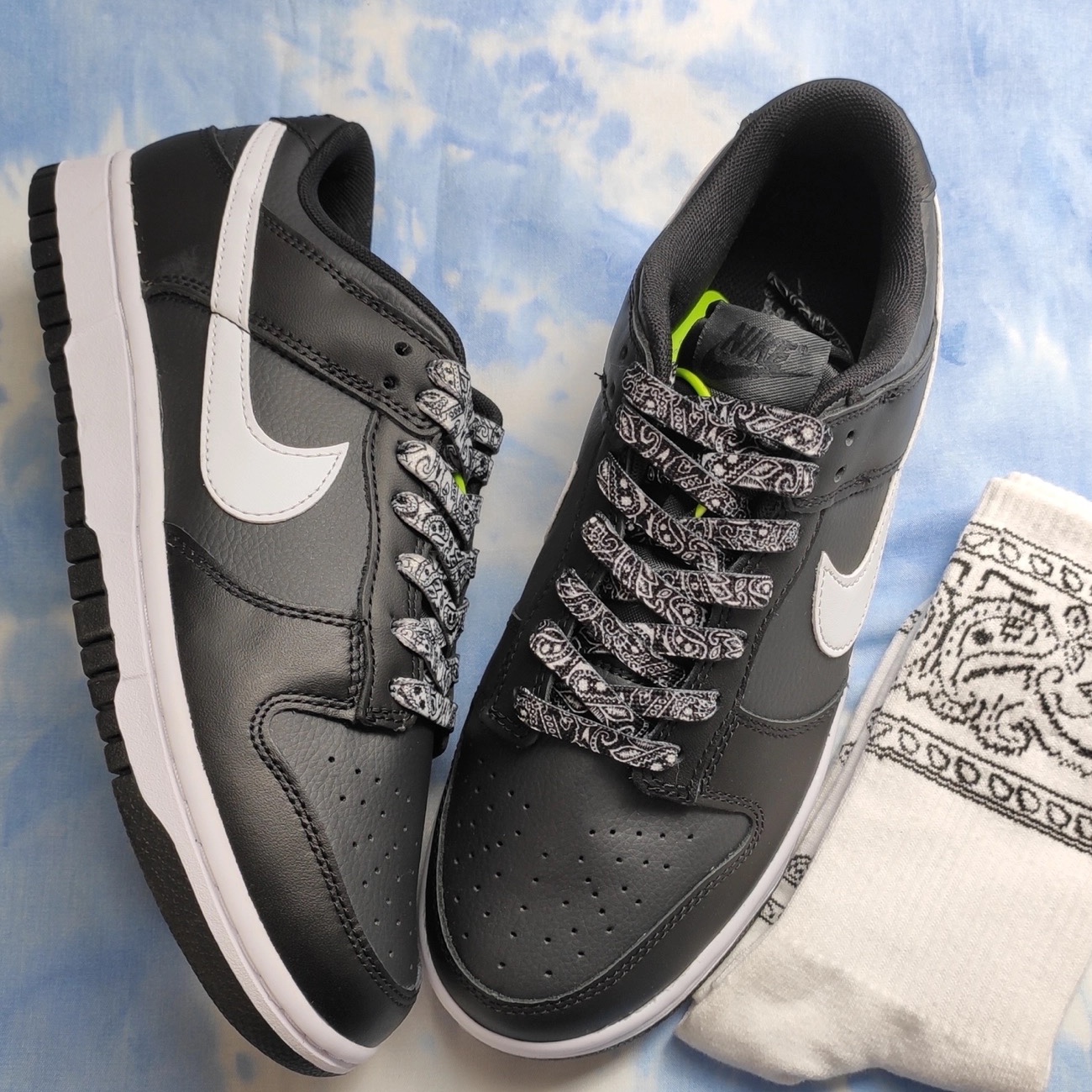 (GS) Nike Dunk Low Black White 착용 스타일 - 2
