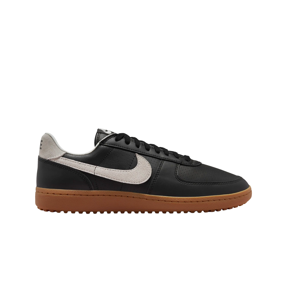 나이키 필드 제너럴 82 블랙 앤 세일(Nike Field General 82 SP Black and Sail)