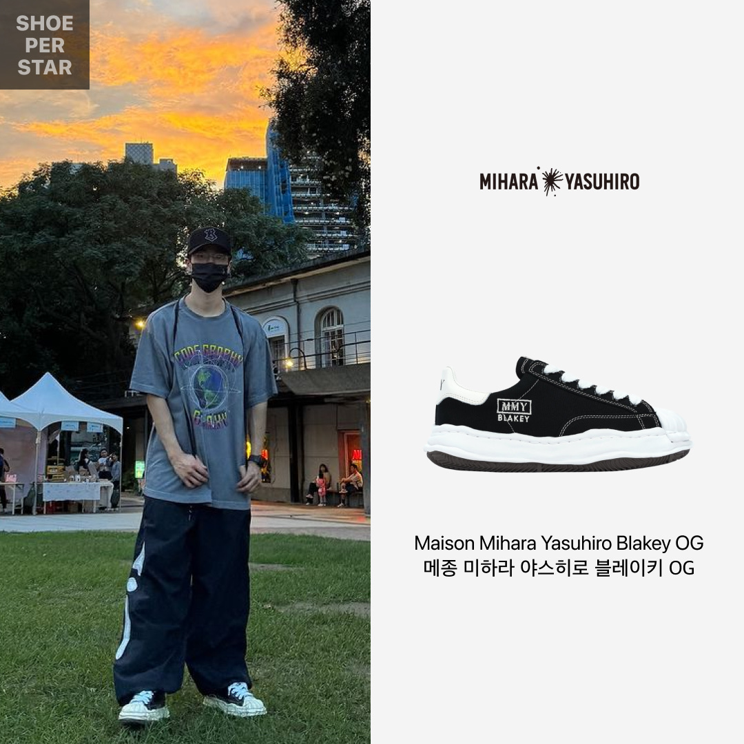 Maison Mihara Yasuhiro Blakey OG Sole Canvas Low-top Sneakers Black White 착용 스타일 - 1