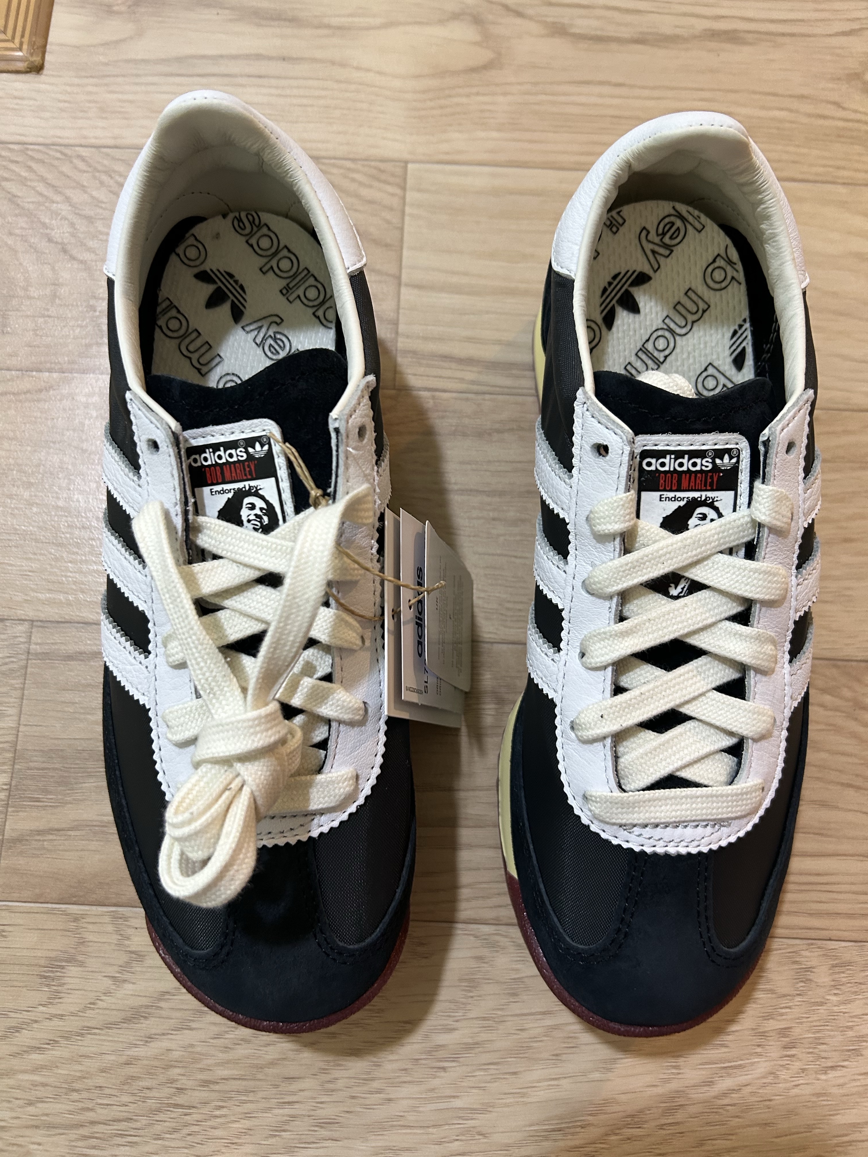 Adidas x Bob Marley SL 72 Core Black Cloud White 착용 스타일