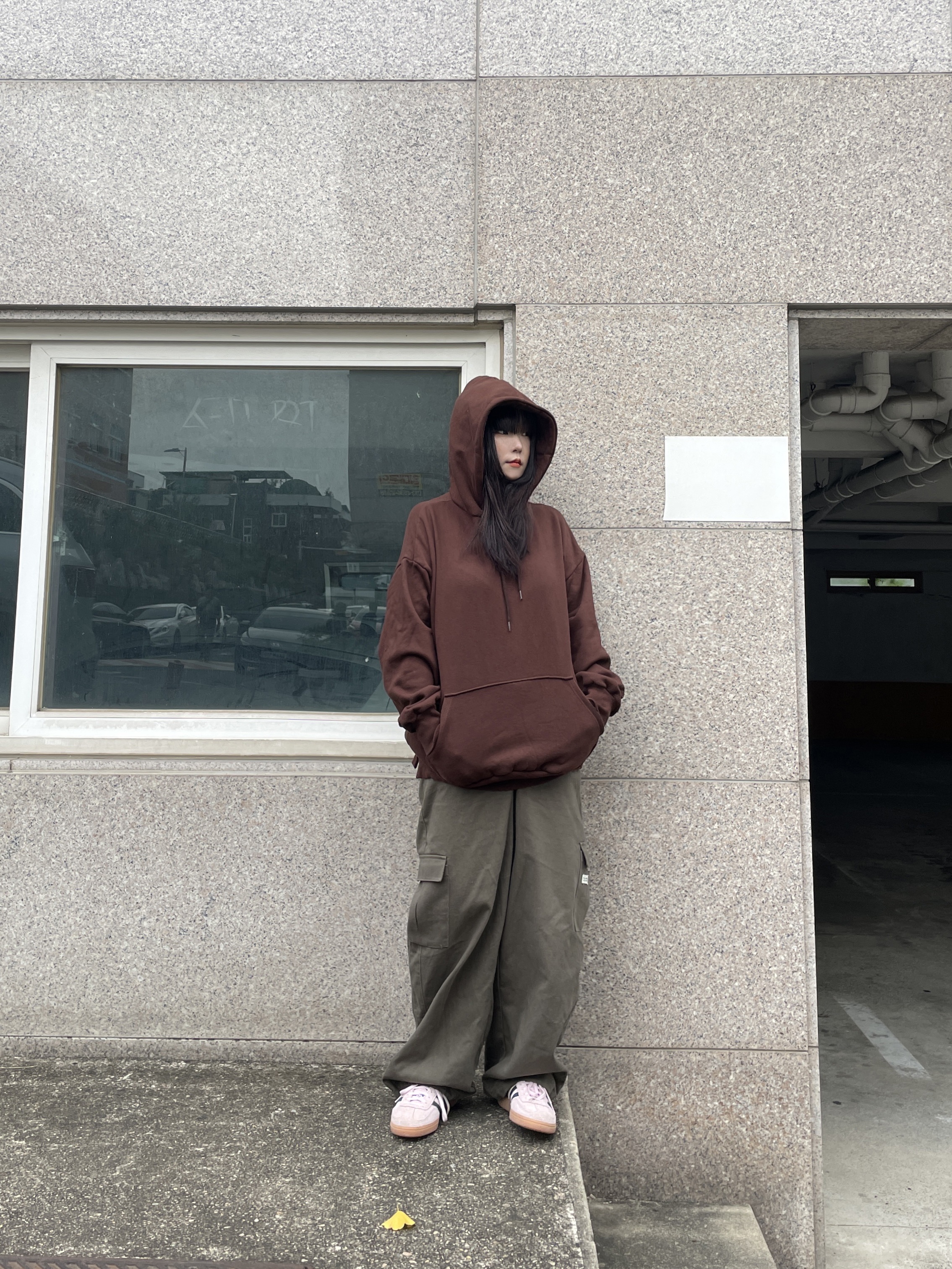 (W) Adidas Spezial Handball Clear Pink 착용 스타일 - 3