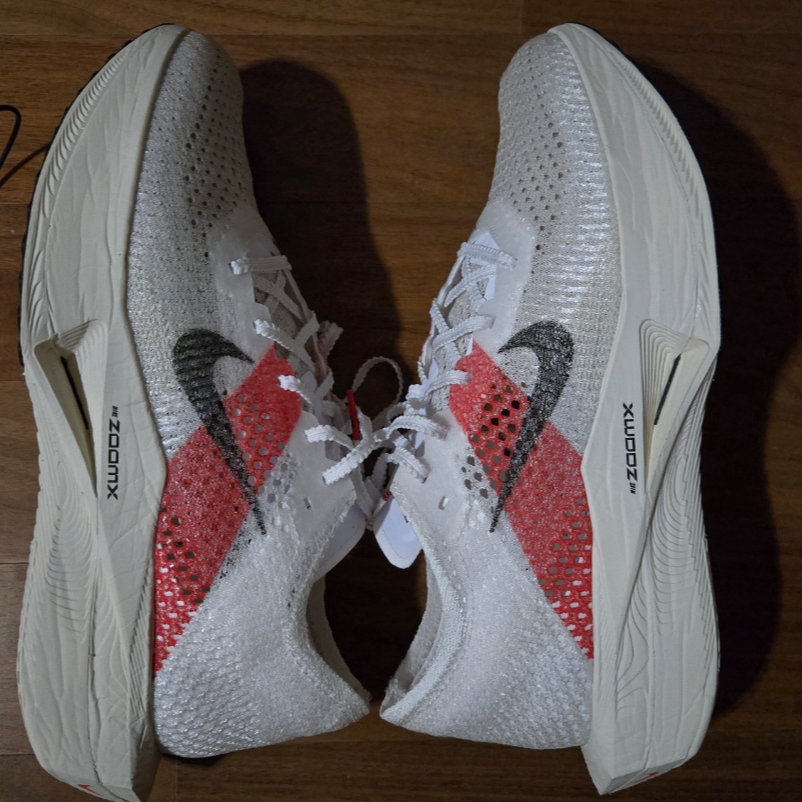 Nike ZoomX Vaporfly Next% 3 Eliud Kipchoge 착용 스타일 - 2
