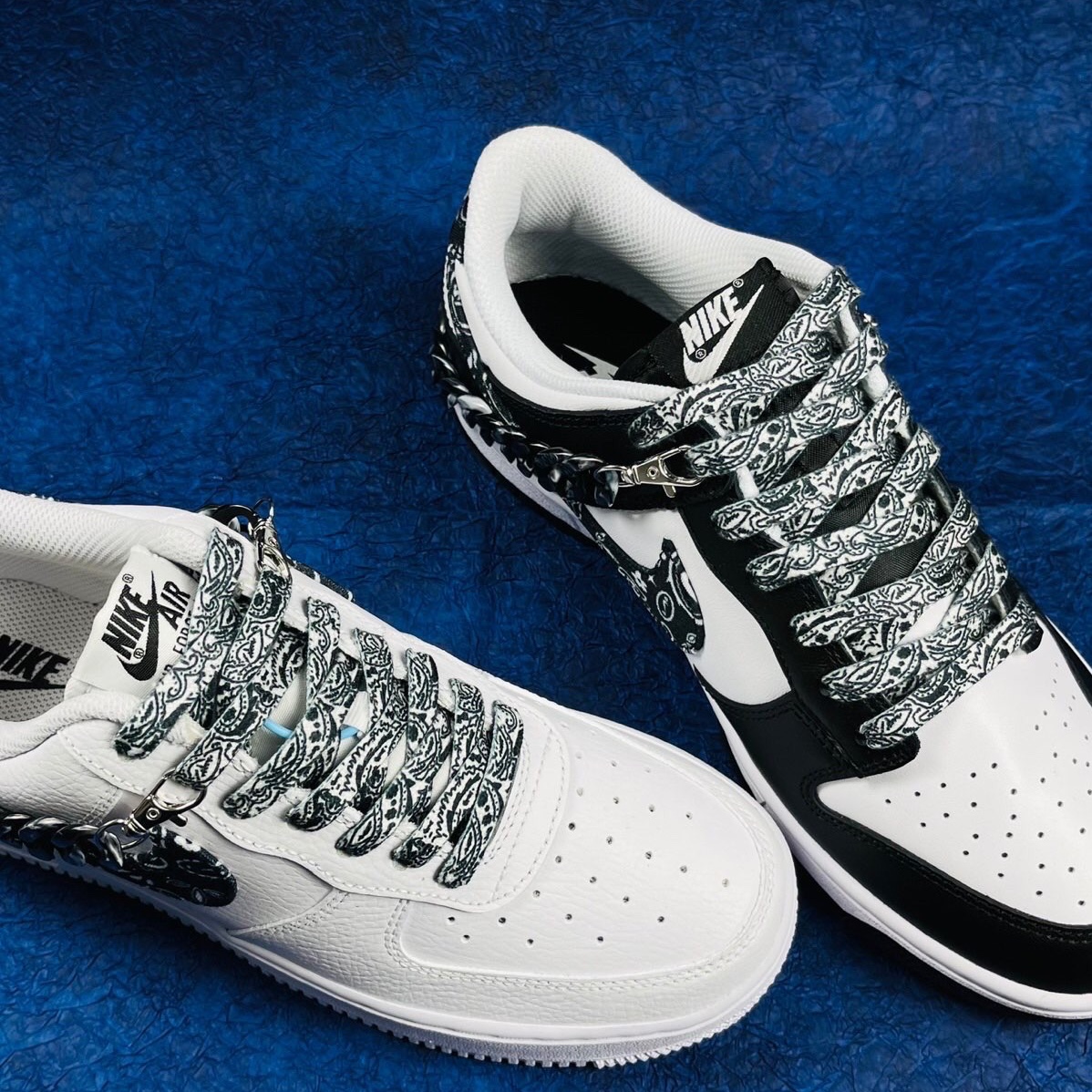 (W) Nike Dunk Low Essential Black Paisley 착용 스타일 - 1