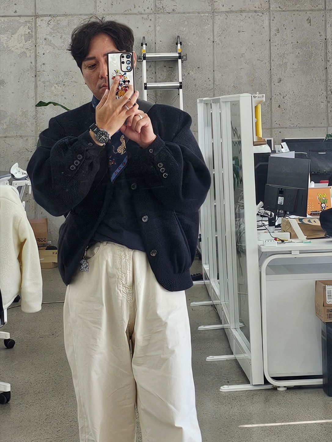 Ader Error Atte Jacket Noir, Nike x Newjeans Nike Gangnam Opening Anniversary Keyring Multicolor 착용 스타일