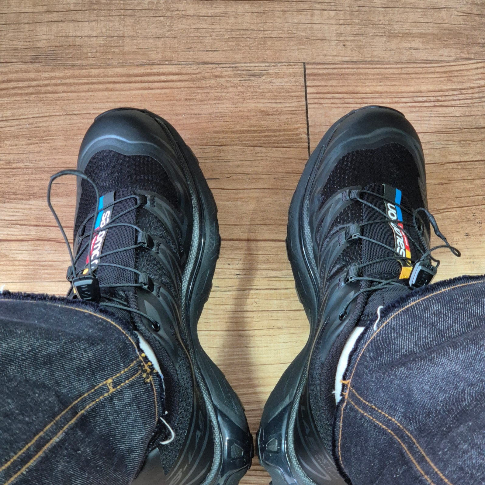 Salomon XT-6 ADV Black 착용 스타일 - 1