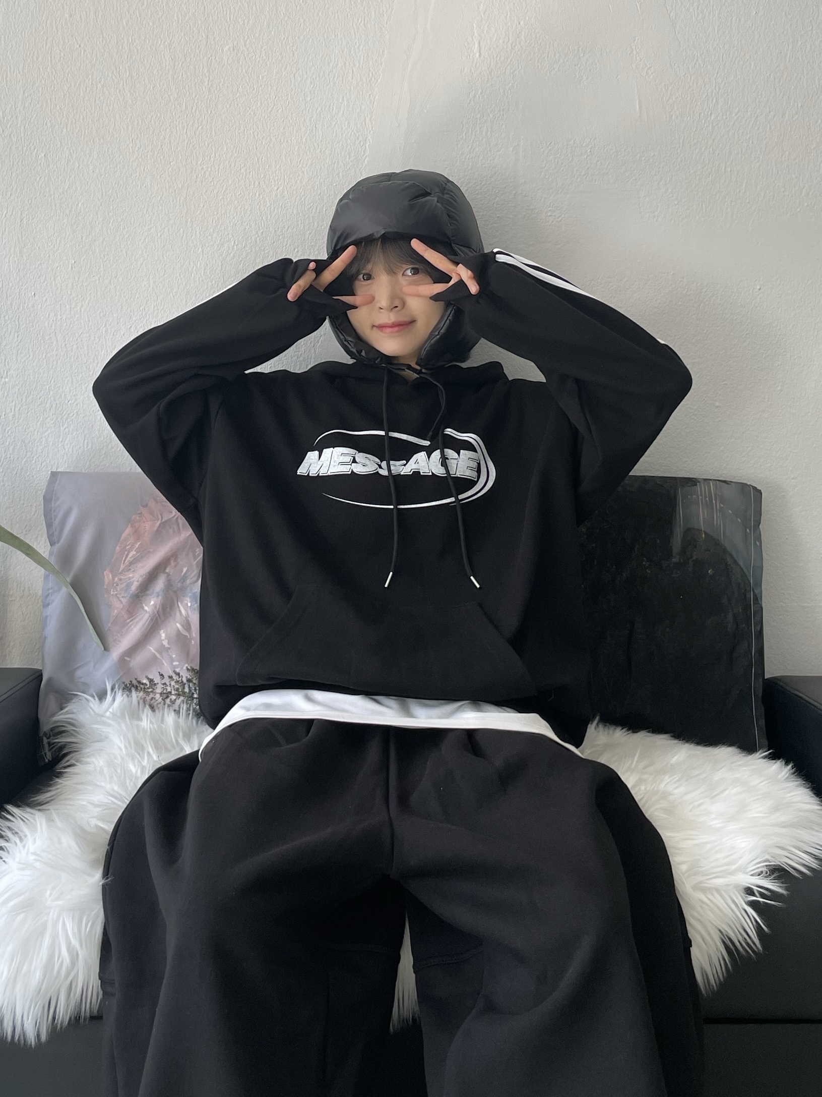Adidas Adimatic Core Black, Supreme Featherweight Down Trooper Black - 23FW 착용 스타일 - 7