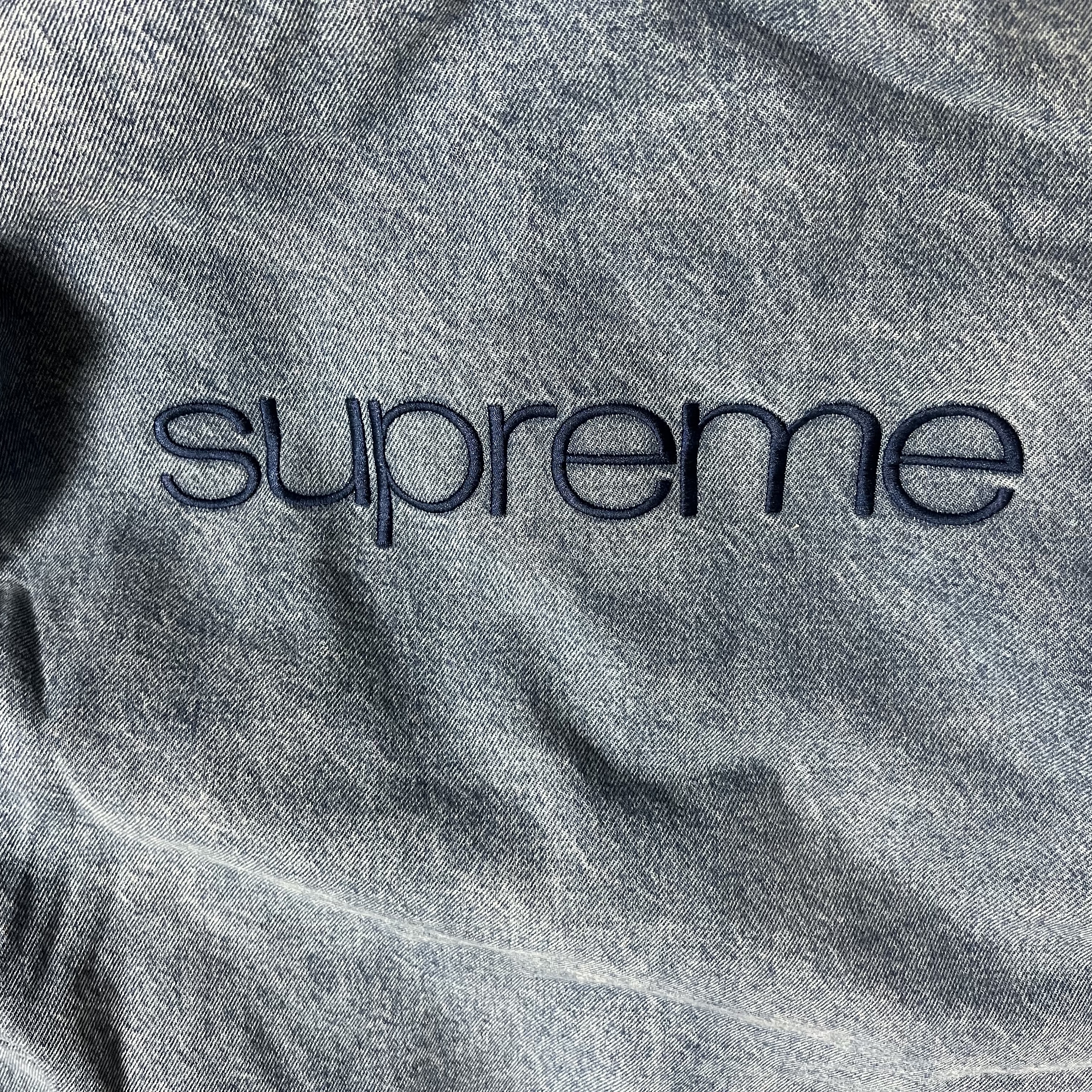 Supreme Faux Shearling Lined Bomber Jacket Denim - 24FW 착용 스타일 - 2