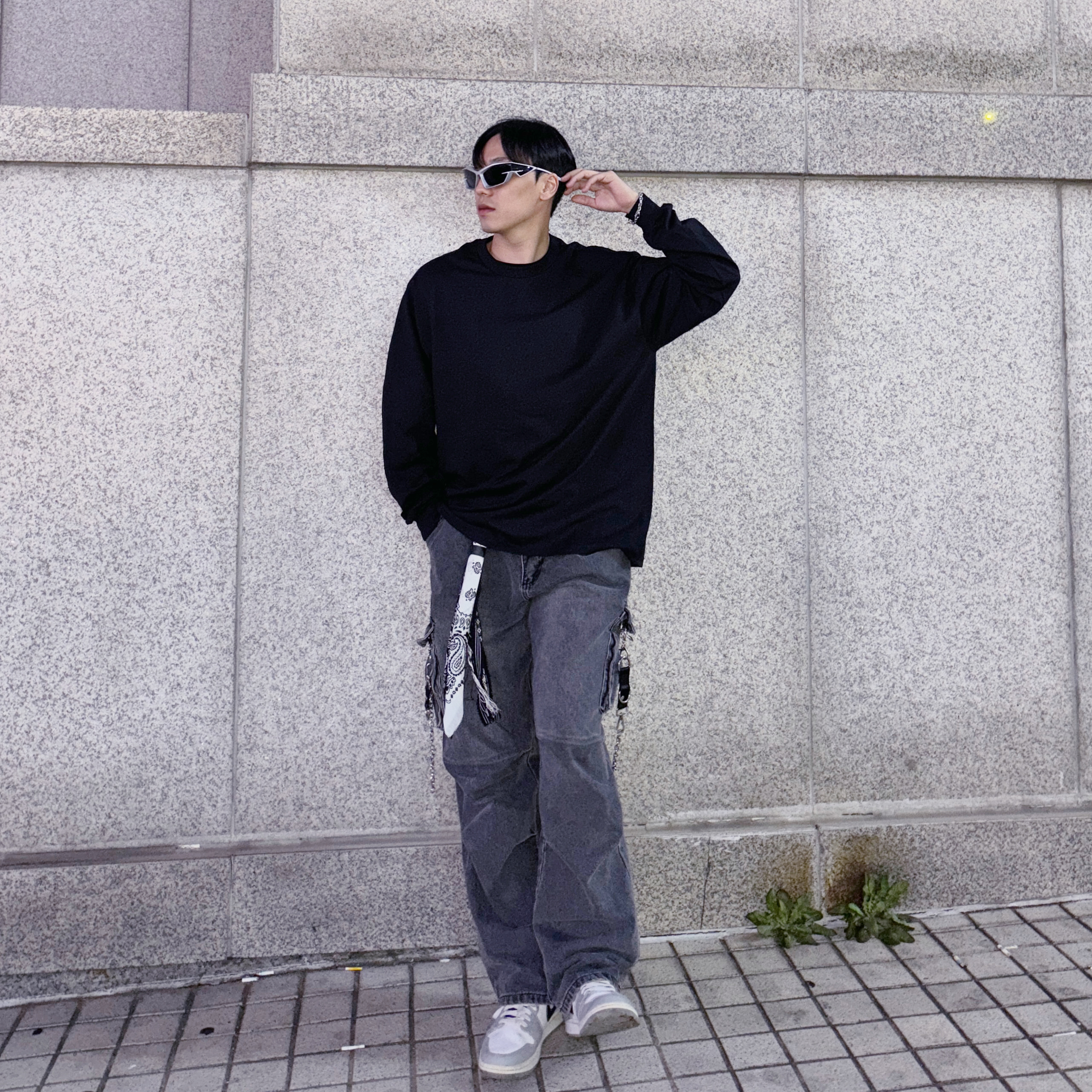 AAA Heavy Cotton 1304 Long Sleeve T-Shirt White Black (2Pack) 착용 스타일 - 1