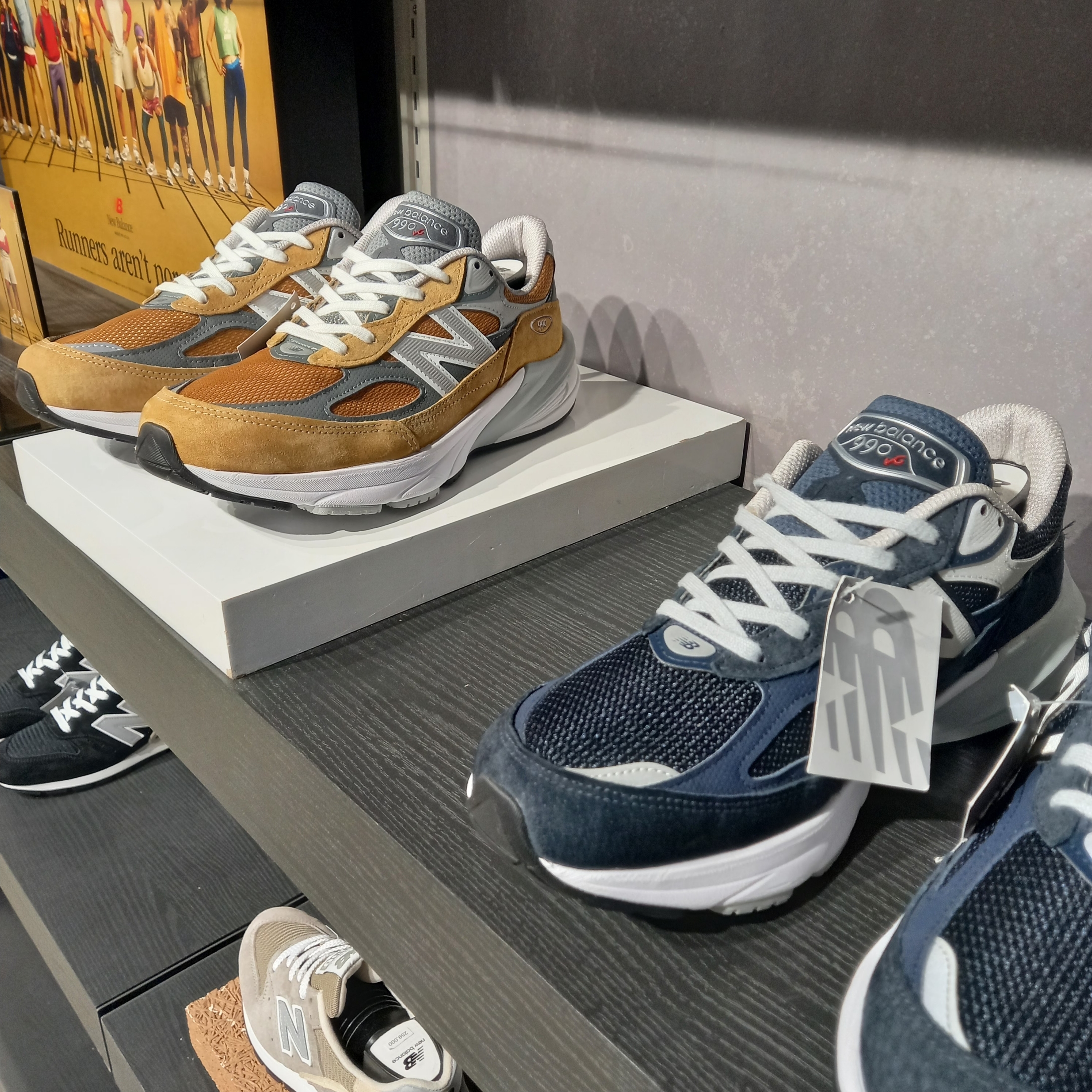 New Balance 990v6 Made in USA Workwear Grey, New Balance 990v3 Made in USA Navy - D Standard ์ฐฉ์ฉ ์คํ์ผ - 8