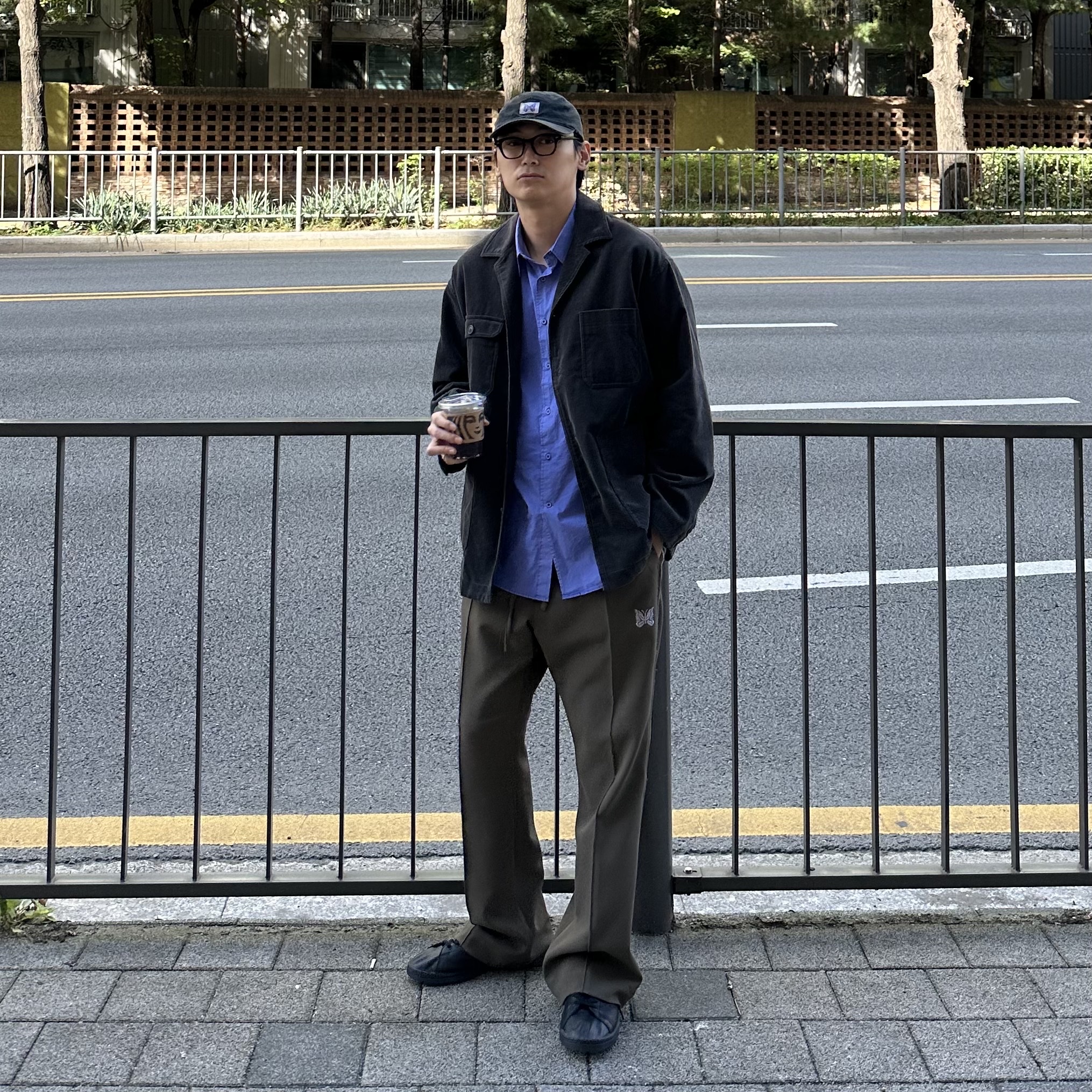 Needles Piping Cowboy Pants Poly JQ Black Purple, Adidas Stan Smith Decon Core Black 착용 스타일 - 1